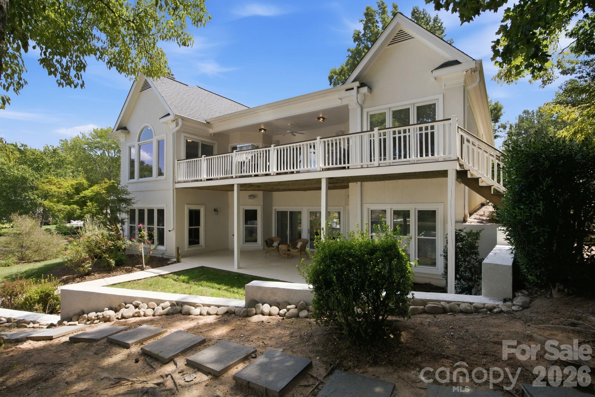 19318 Mary Ardrey Circle — Cornelius