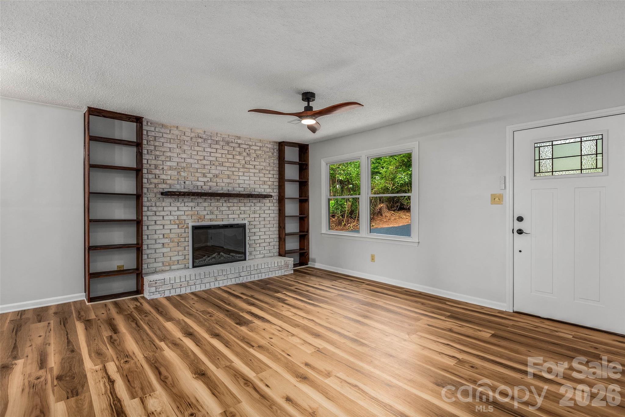 248 Harriet Lane — Statesville