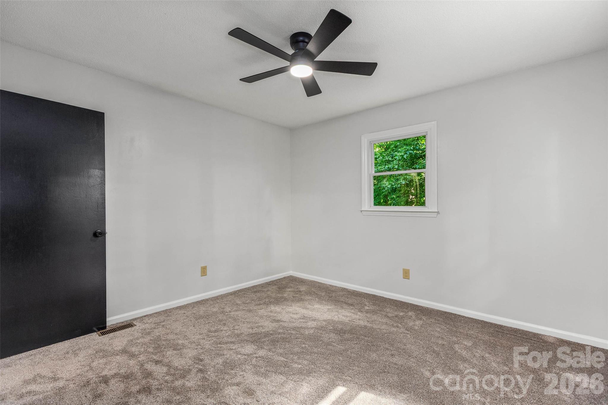 248 Harriet Lane — Statesville