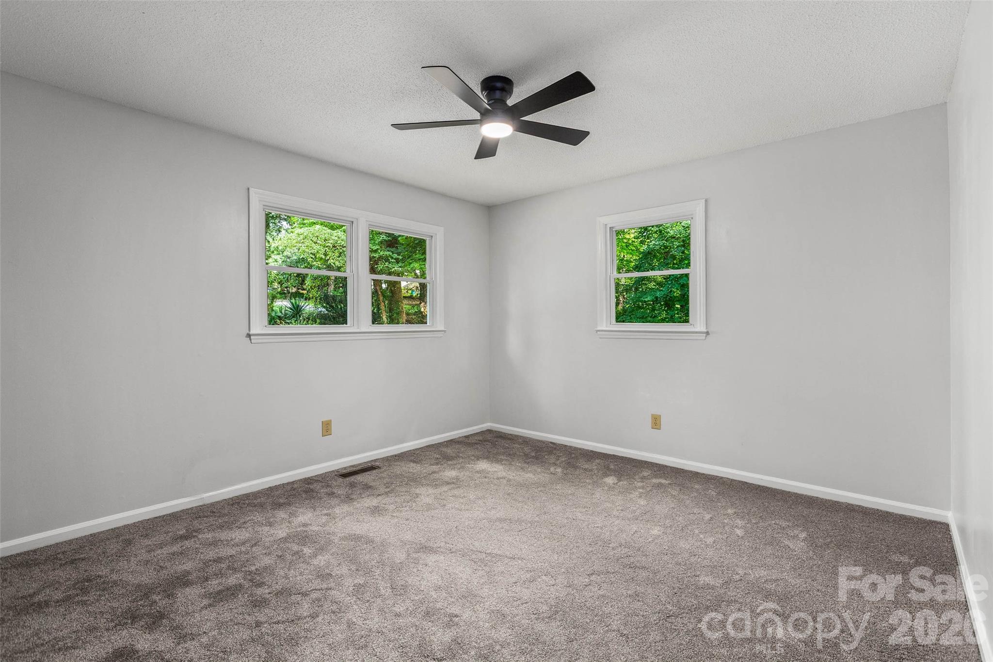 248 Harriet Lane — Statesville