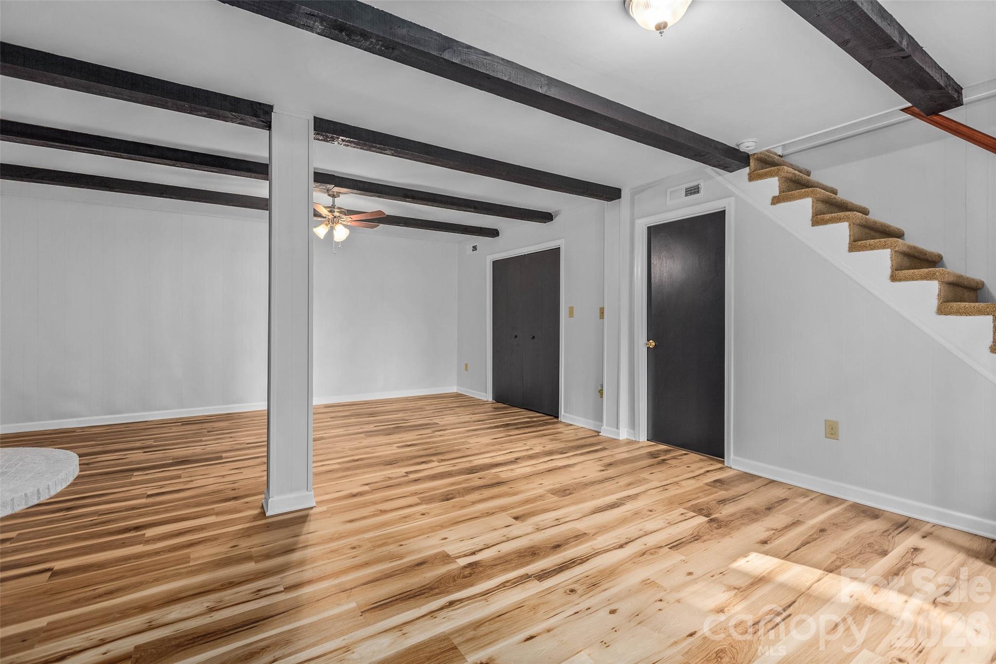 248 Harriet Lane — Statesville