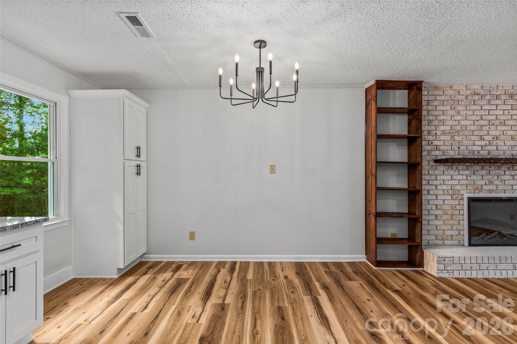 248 Harriet Lane — Statesville