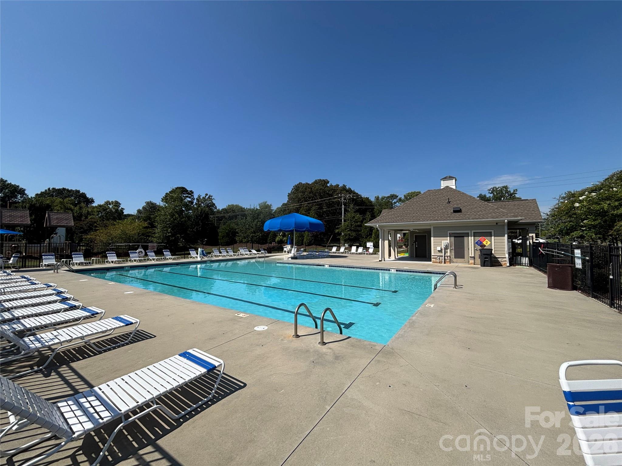 6816 Pennyroyal Way — Charlotte