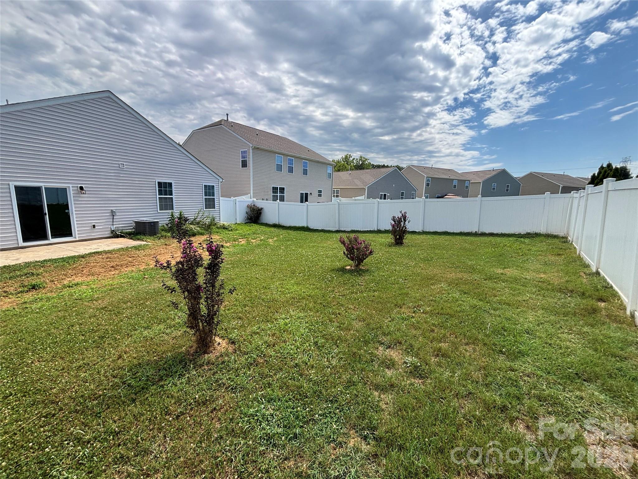 6816 Pennyroyal Way — Charlotte