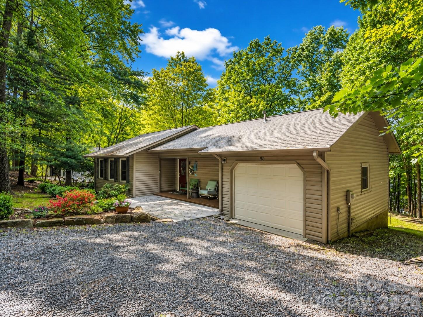 93 Guledisgonihi Court — Brevard