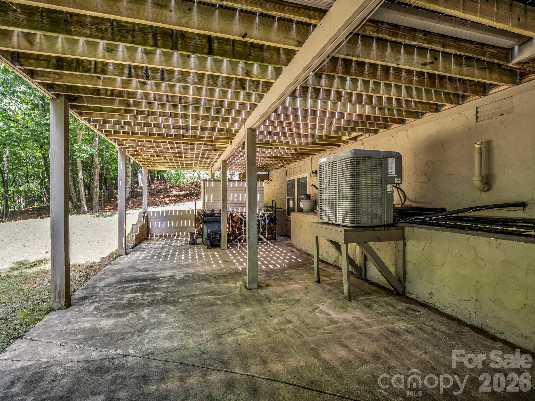 93 Guledisgonihi Court — Brevard