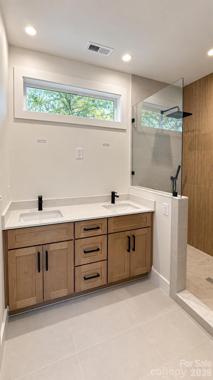 2303 Paddock Circle — Morganton