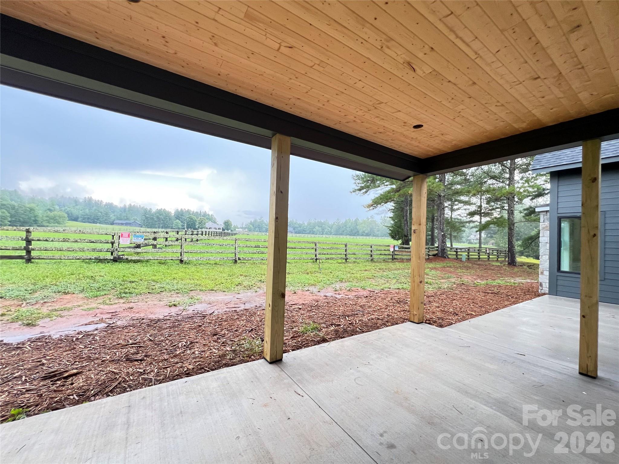 2303 Paddock Circle — Morganton