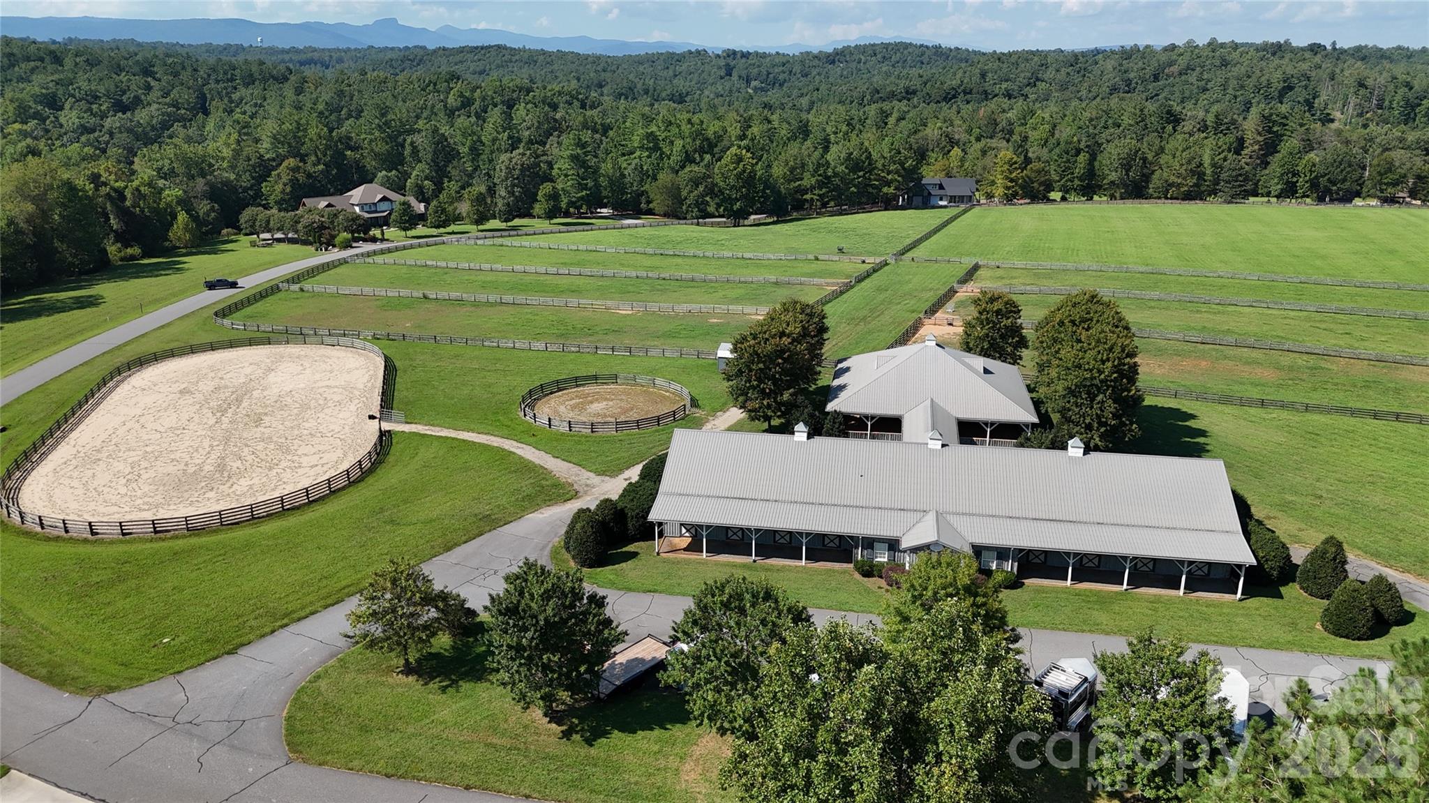 2303 Paddock Circle — Morganton