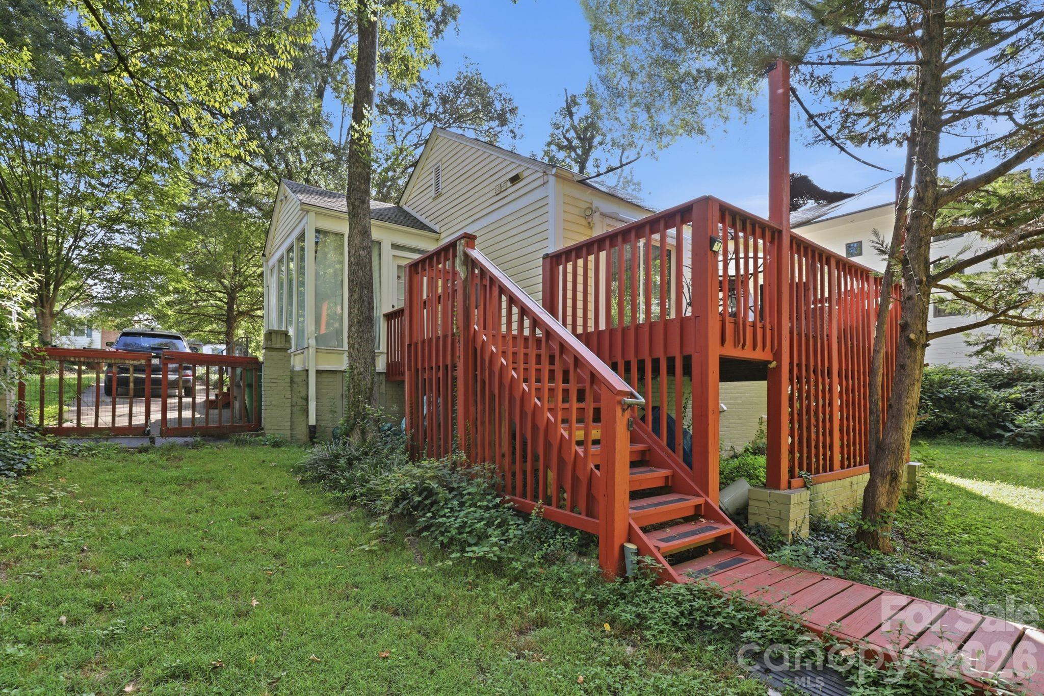 2316 Kingsbury Drive — Charlotte