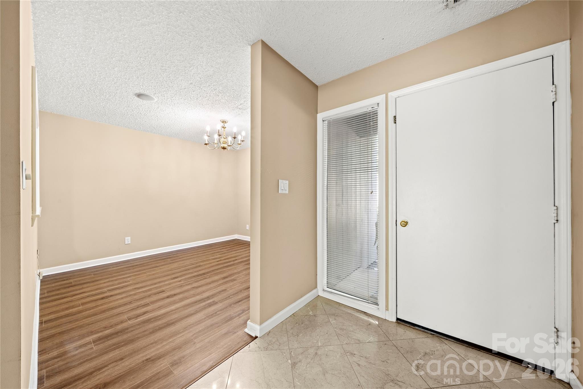 102 Ridgeport Road — Clover