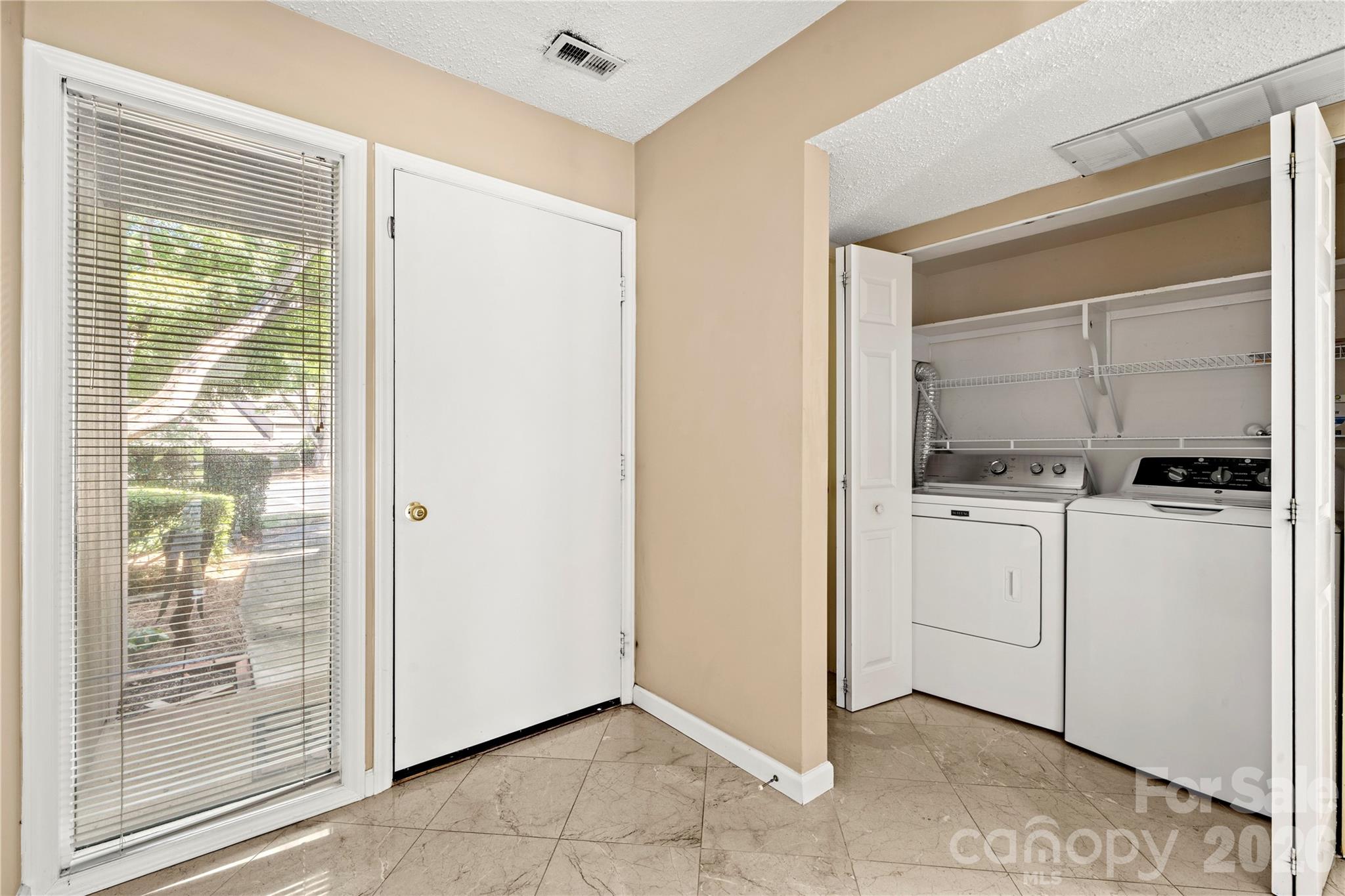 102 Ridgeport Road — Clover