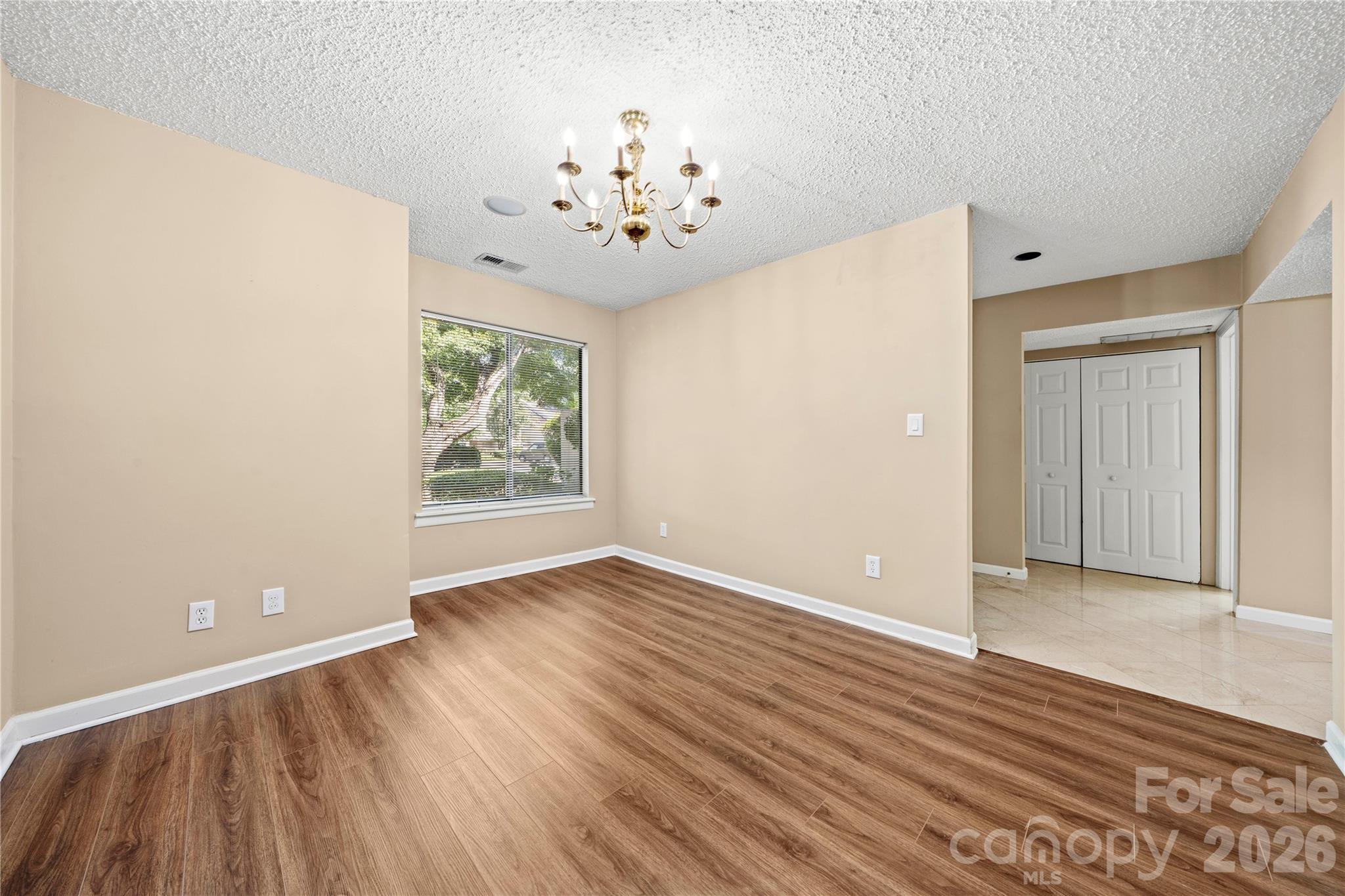 102 Ridgeport Road — Clover