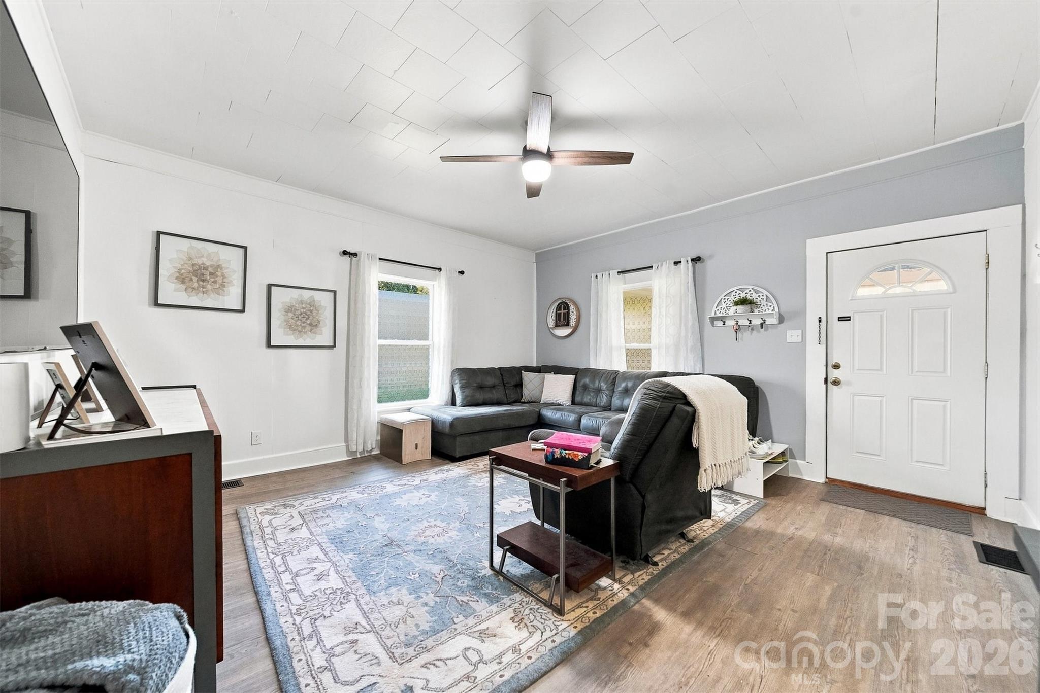 213 Colombo Street NW — Valdese
