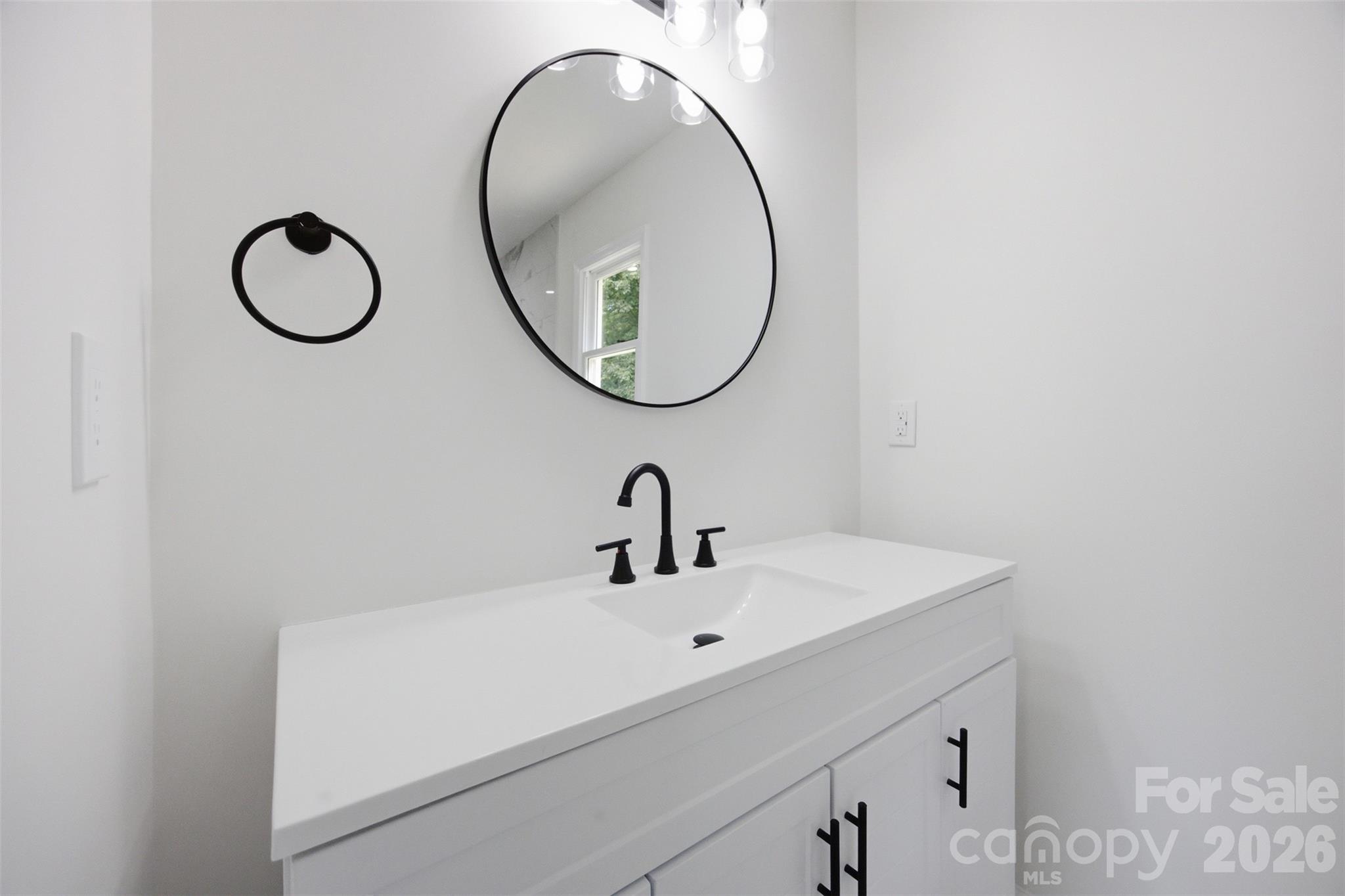 7241 Mcteal Place — Charlotte