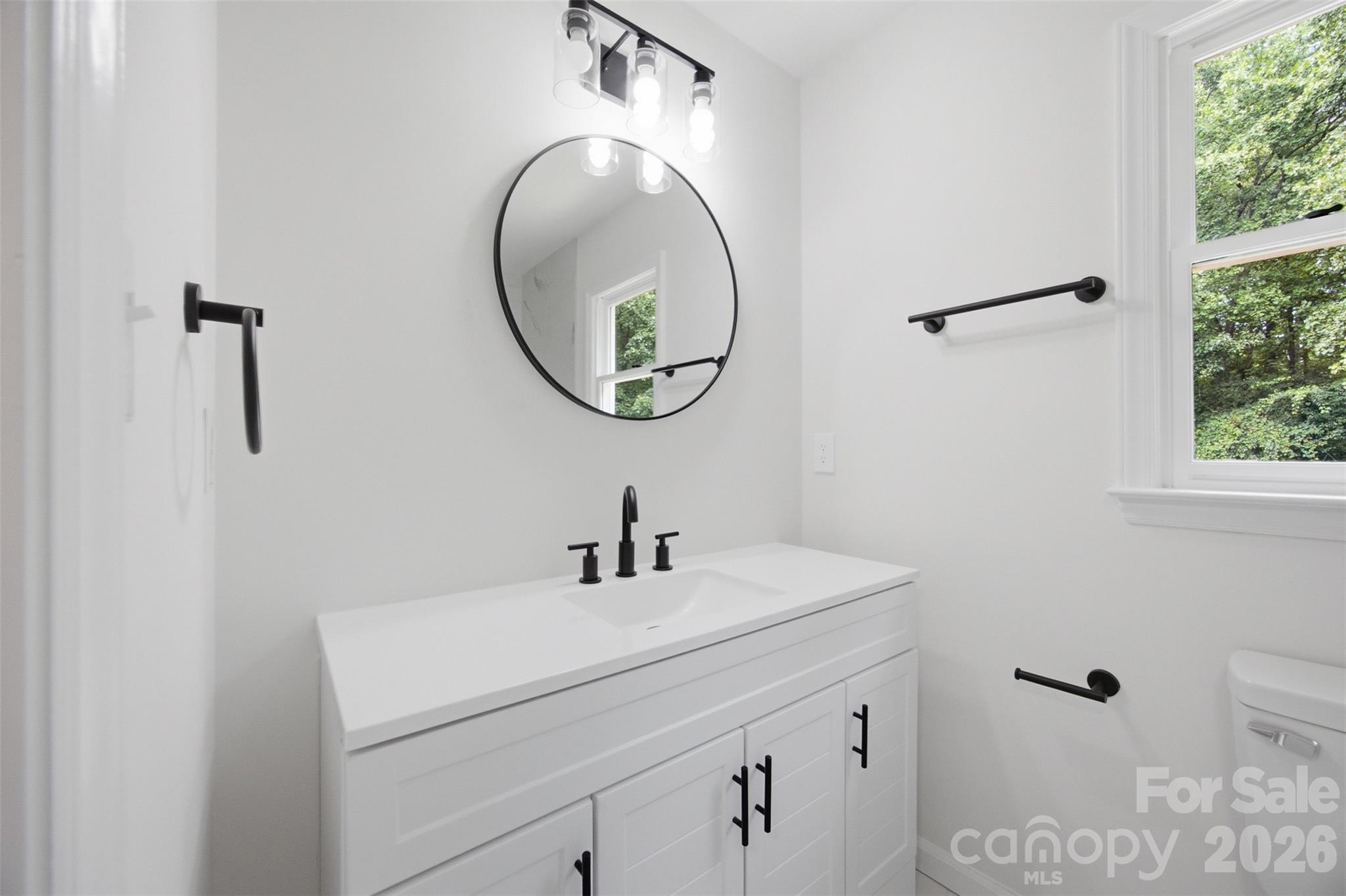 7241 Mcteal Place — Charlotte