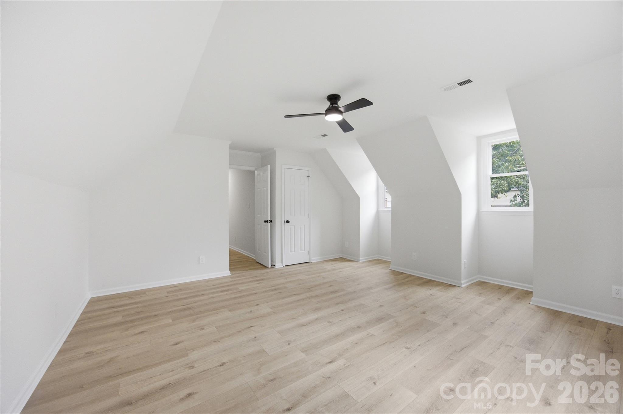 7241 Mcteal Place — Charlotte