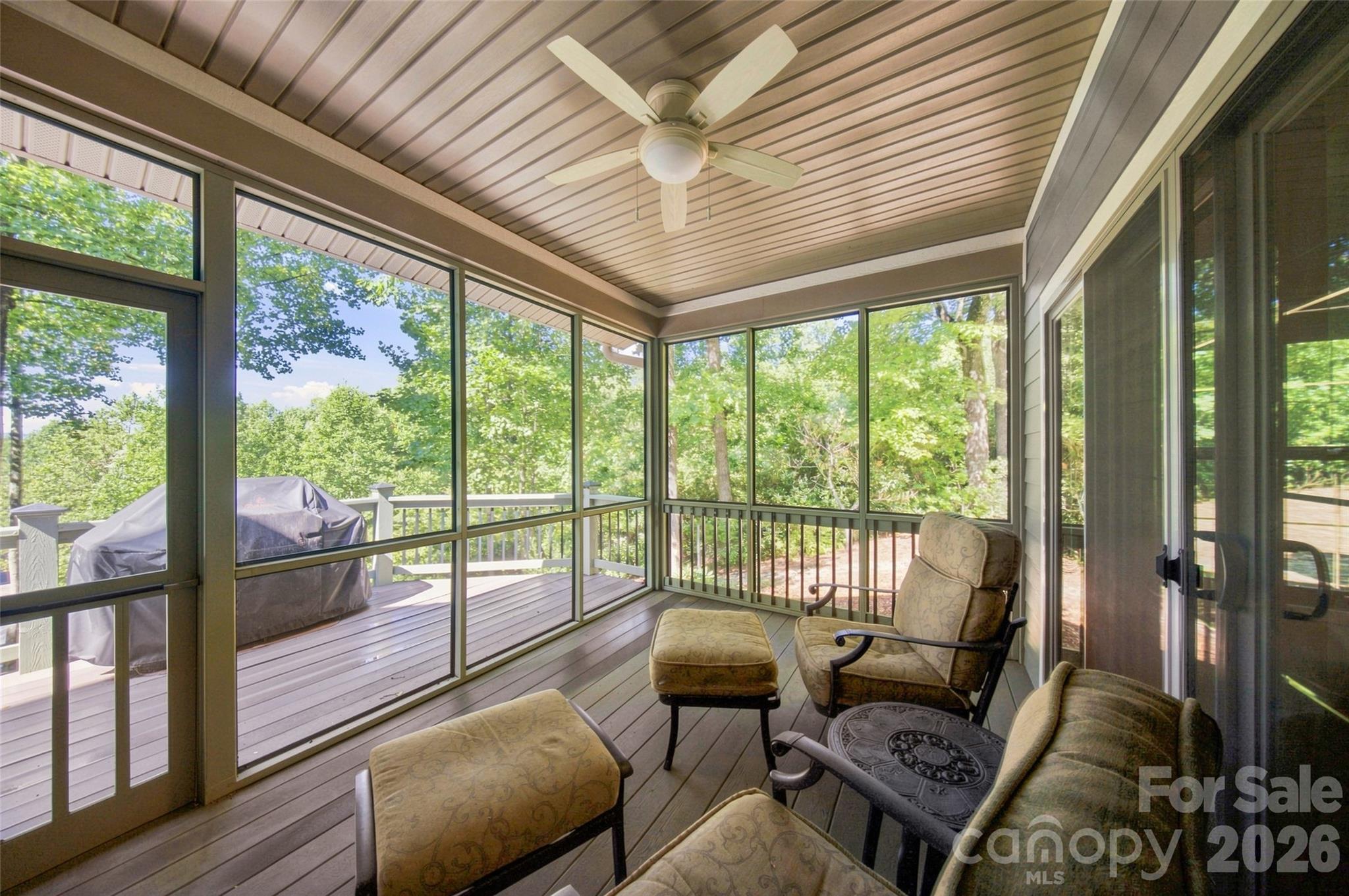 38 Mountain Crest Drive — Hendersonville