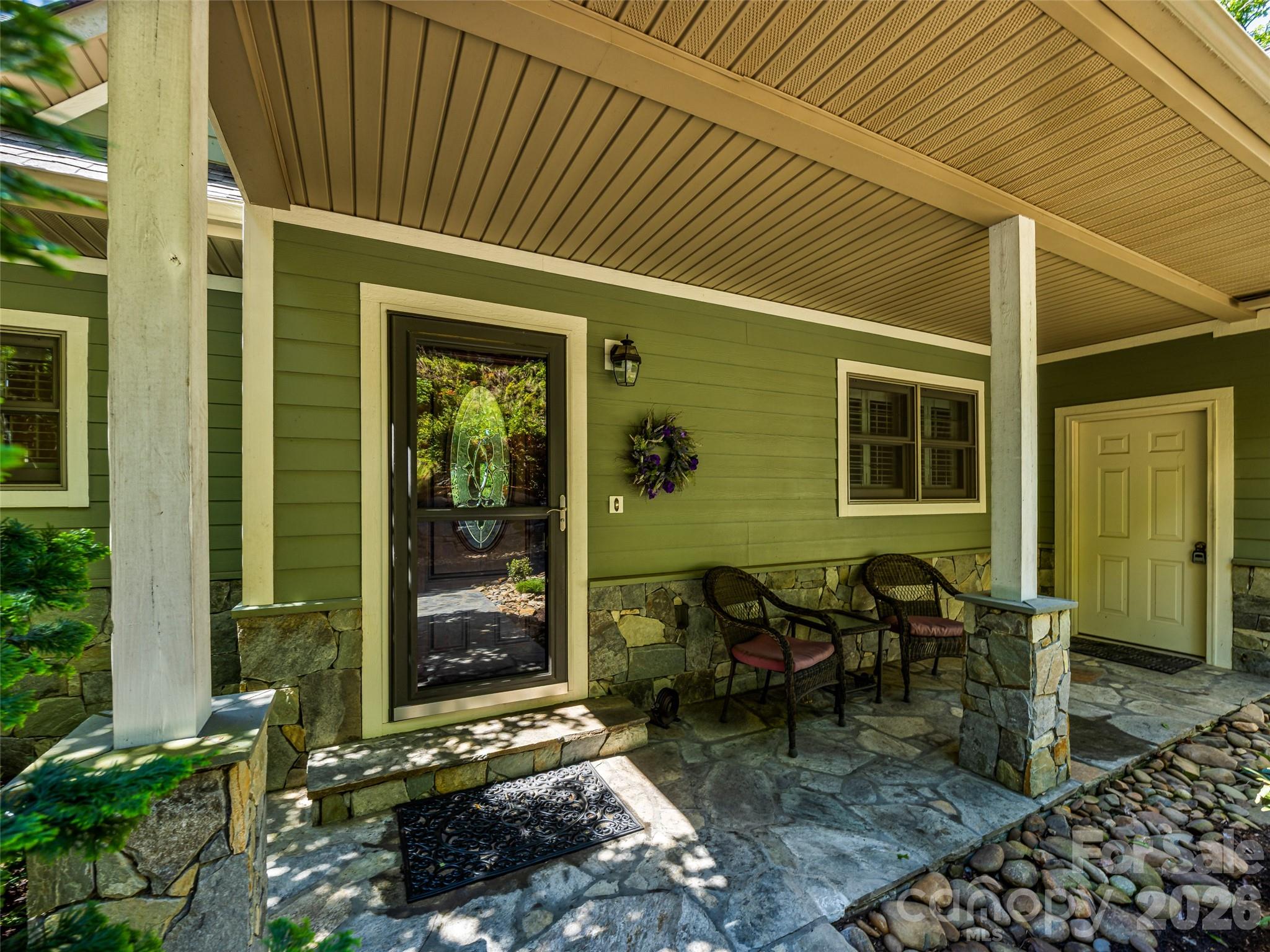 38 Mountain Crest Drive — Hendersonville