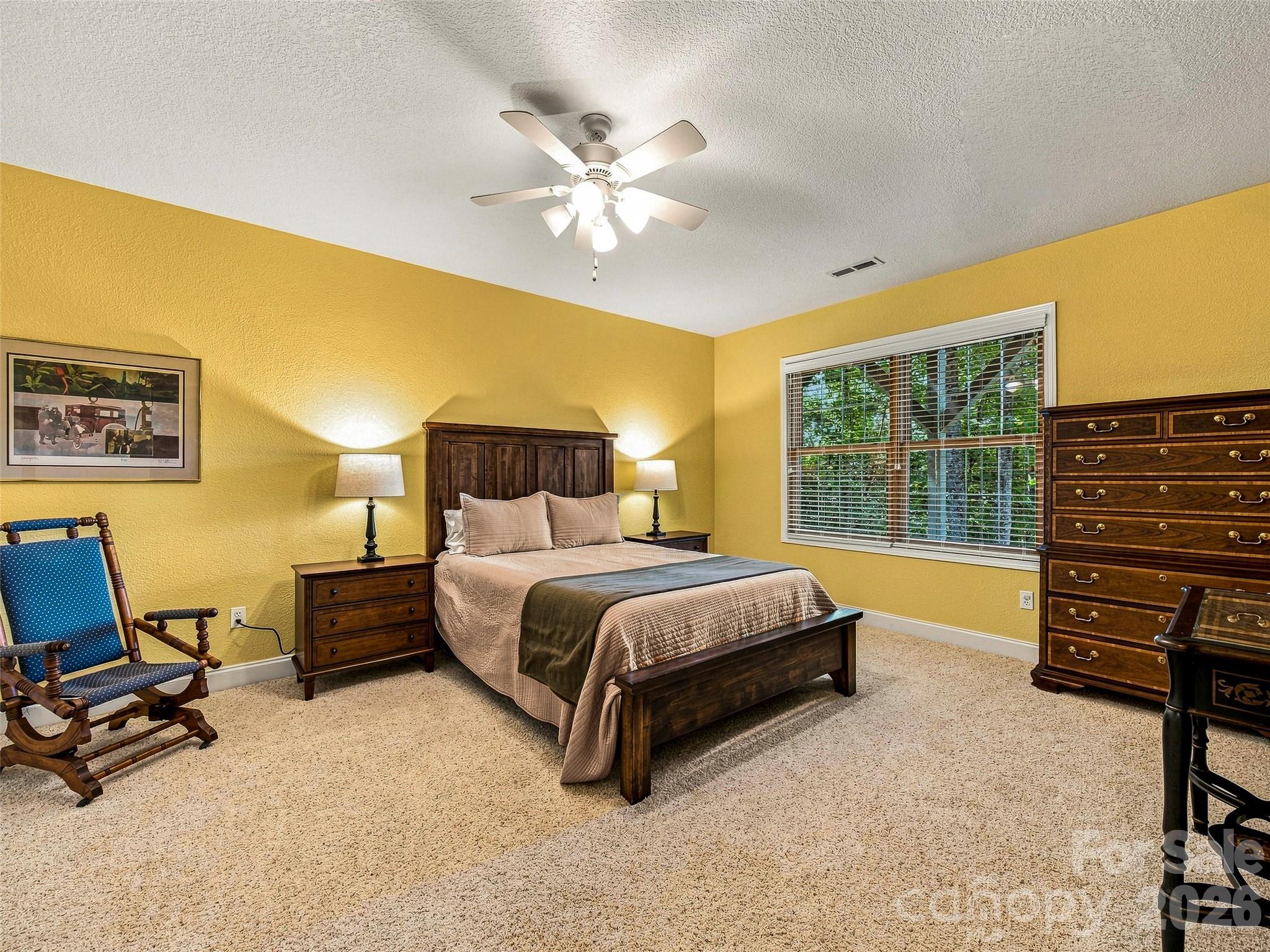 38 Mountain Crest Drive — Hendersonville