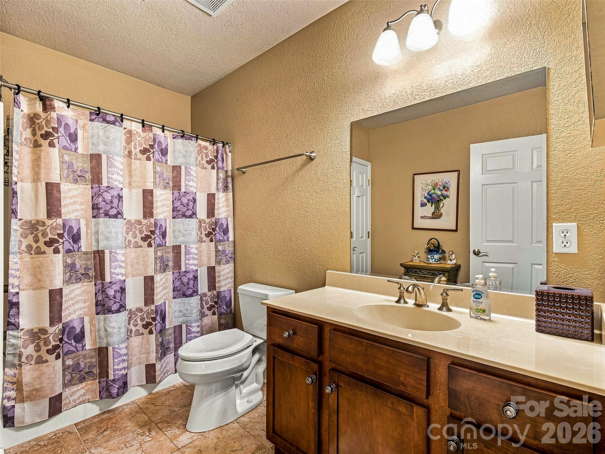 38 Mountain Crest Drive — Hendersonville