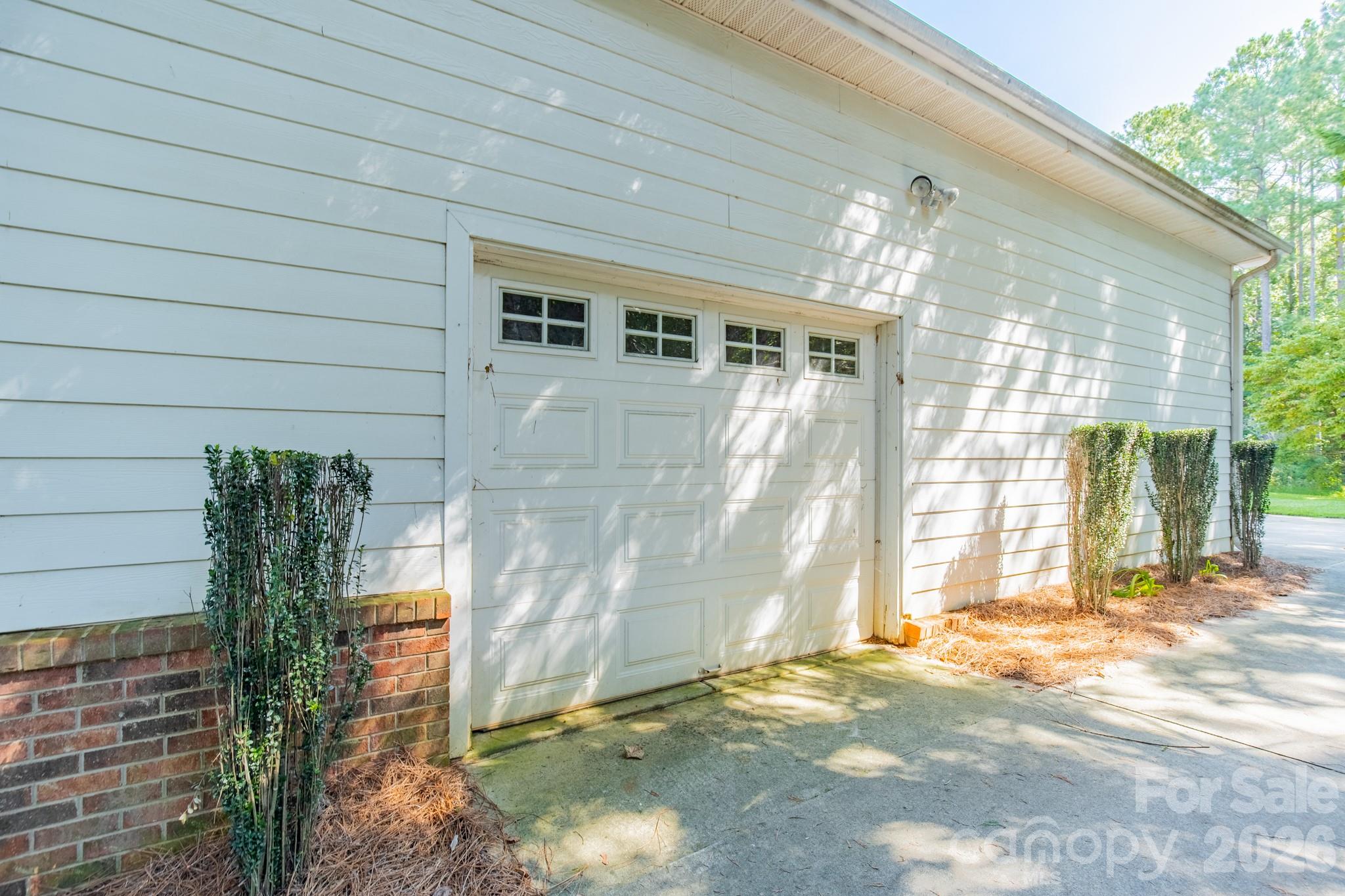 1673 Forest Ridge Drive — Stanley