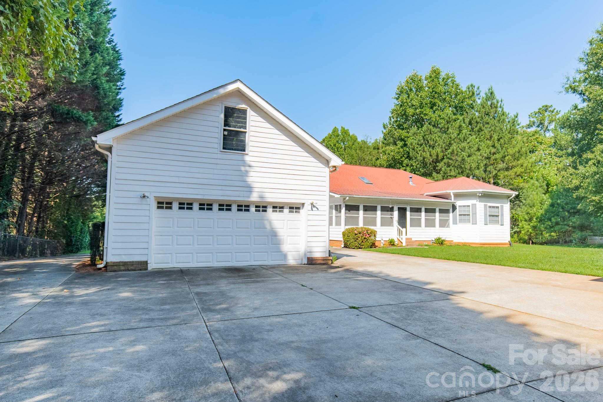 1673 Forest Ridge Drive — Stanley