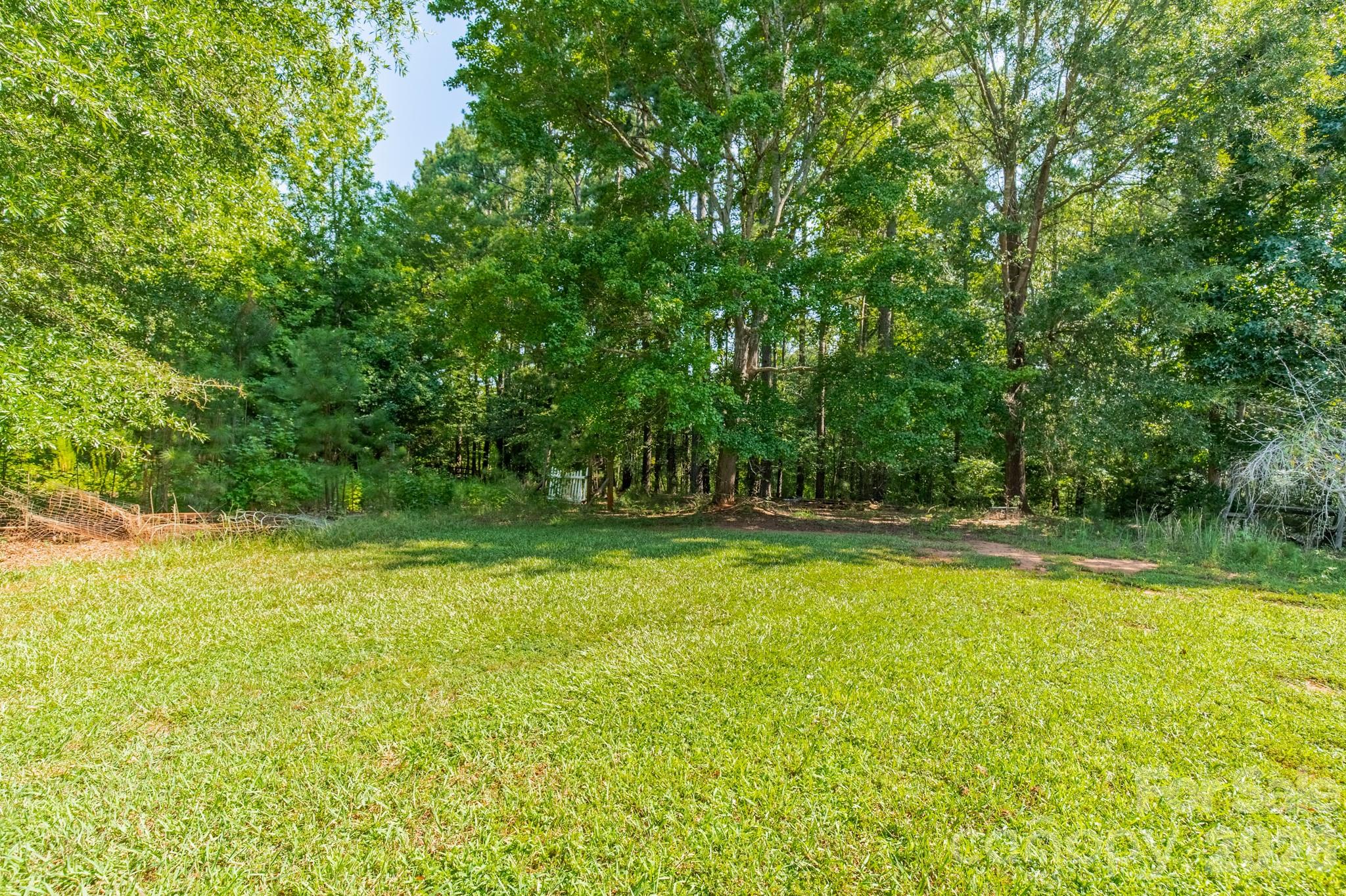1673 Forest Ridge Drive — Stanley