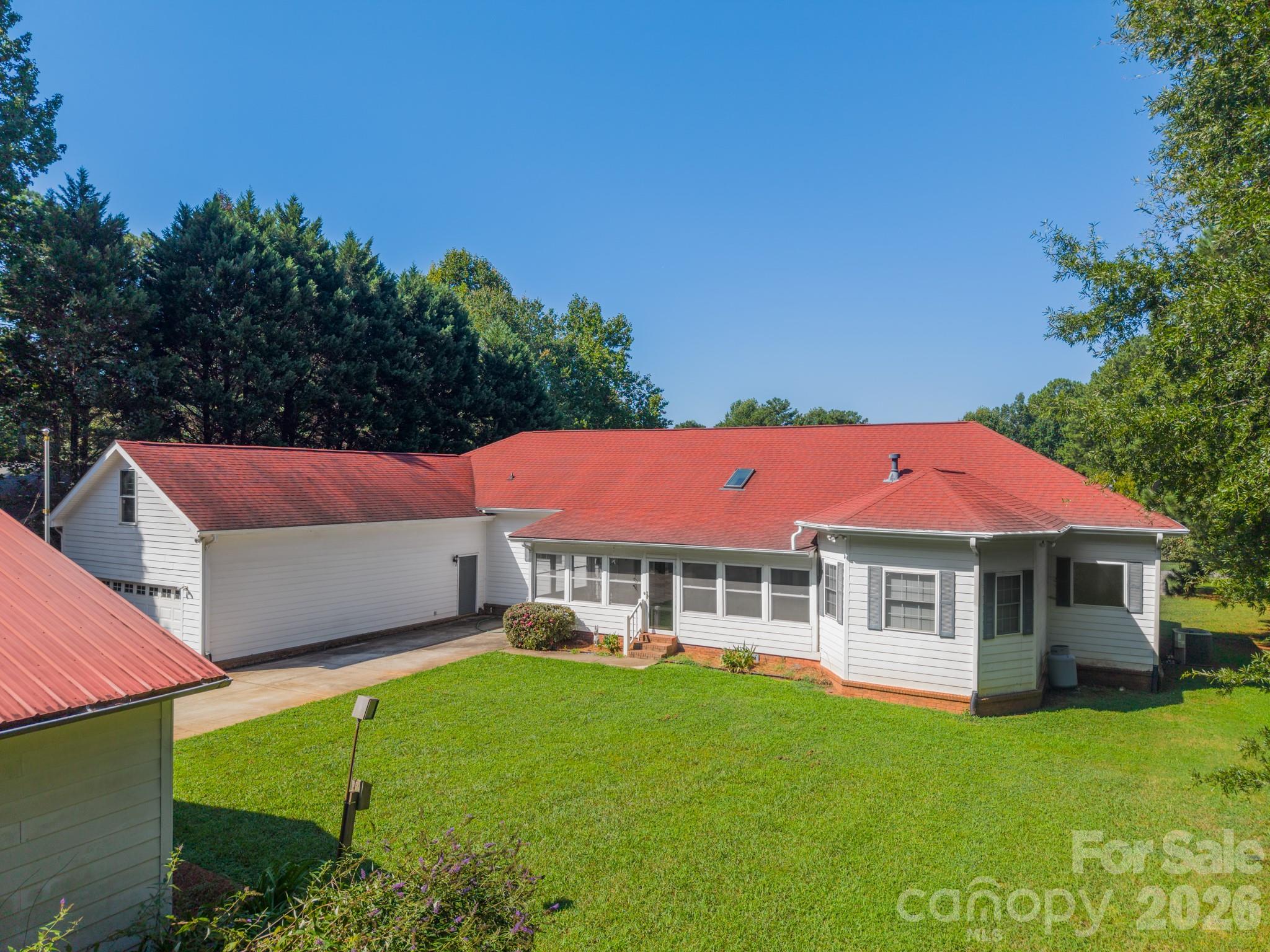 1673 Forest Ridge Drive — Stanley