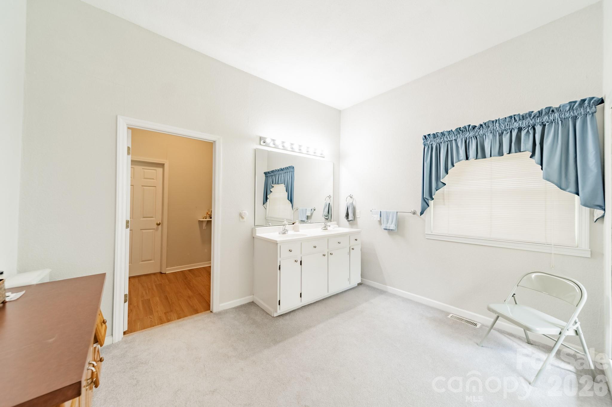 1673 Forest Ridge Drive — Stanley