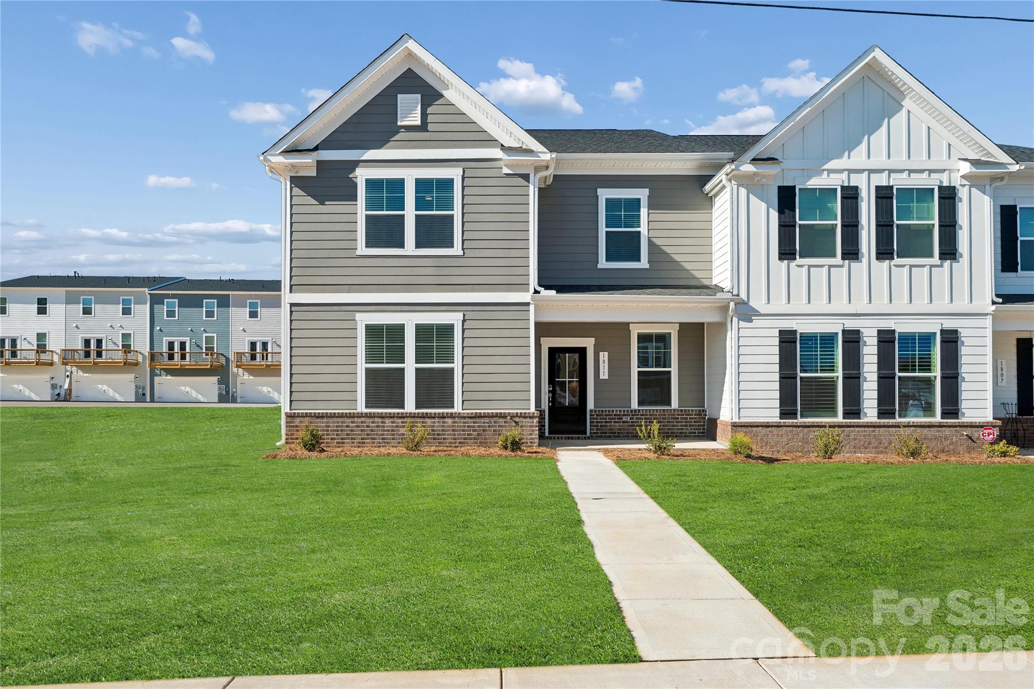 1429 Towns Valley — Fort Mill