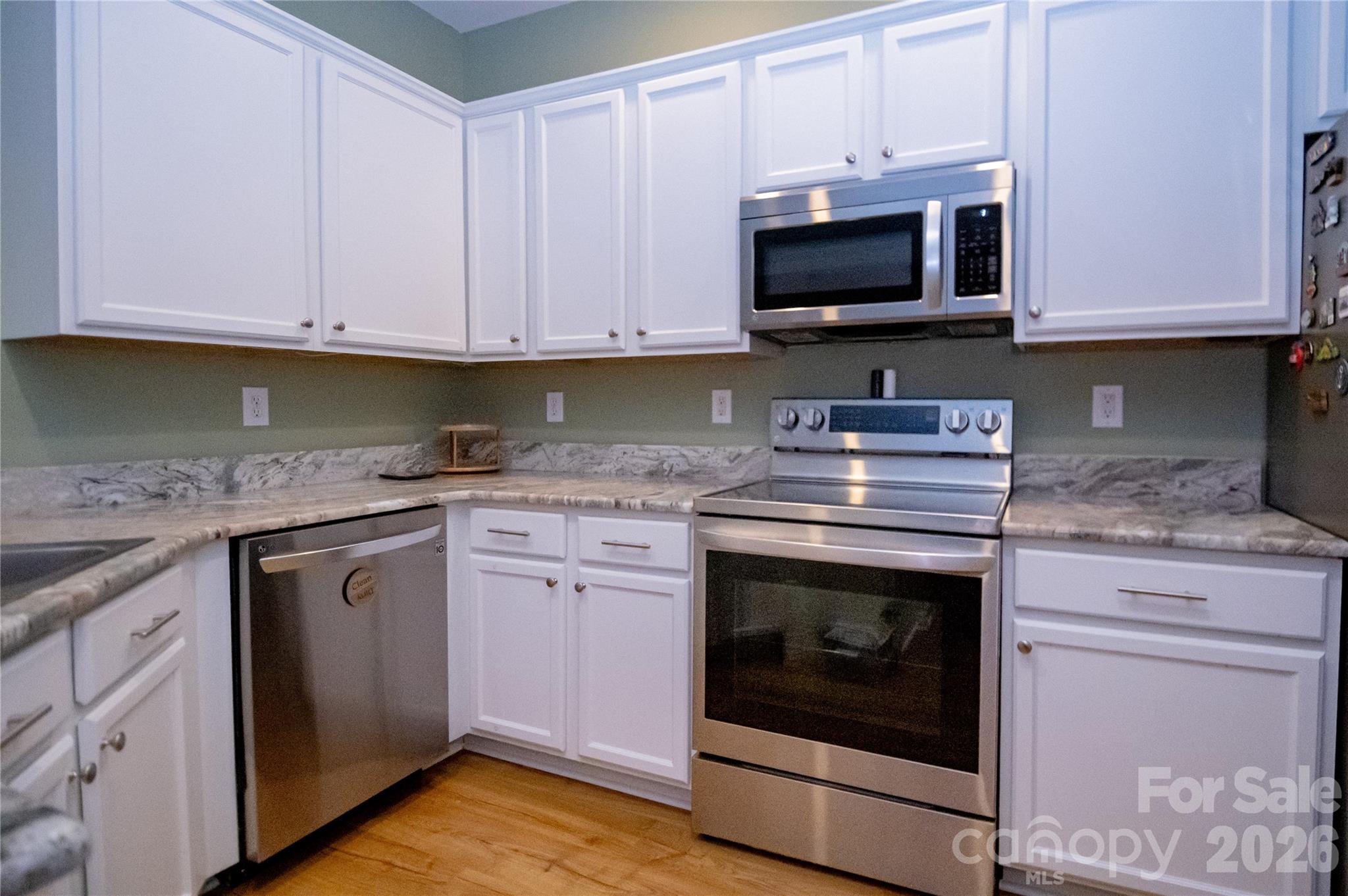105 E Commons Drive — Morganton