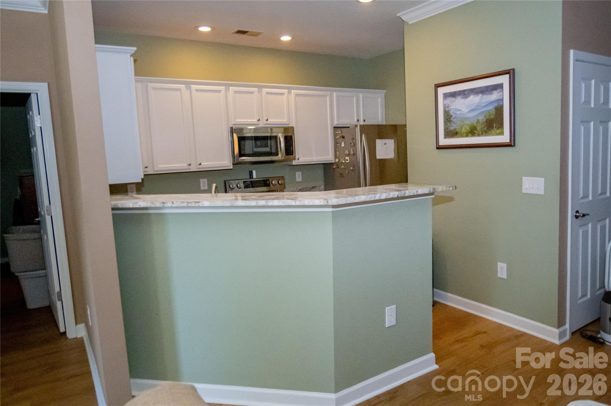 105 E Commons Drive — Morganton