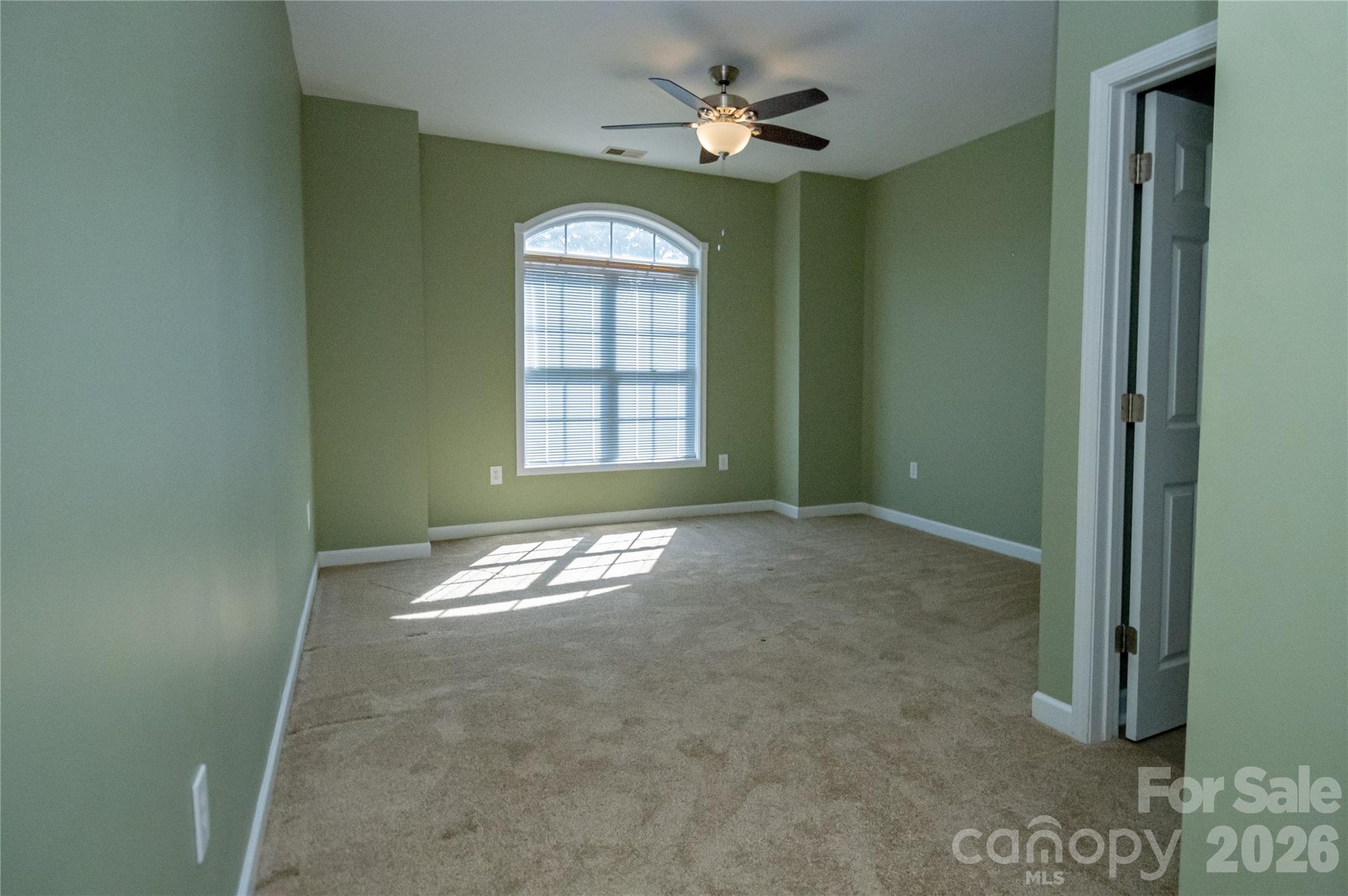 105 E Commons Drive — Morganton