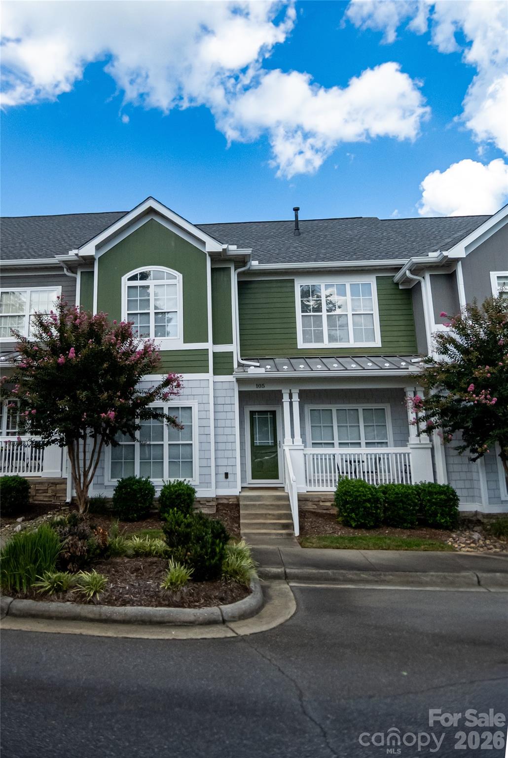 105 E Commons Drive — Morganton