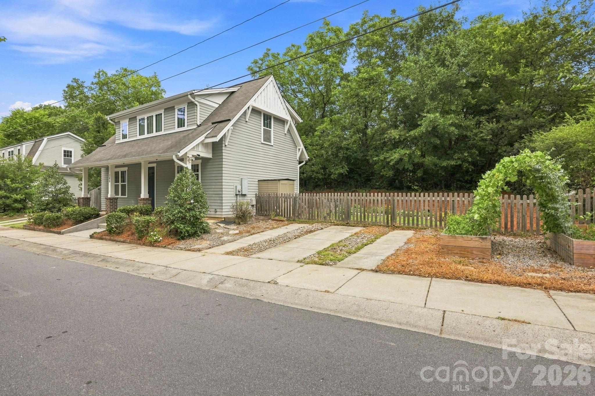146 Mock Road — Davidson