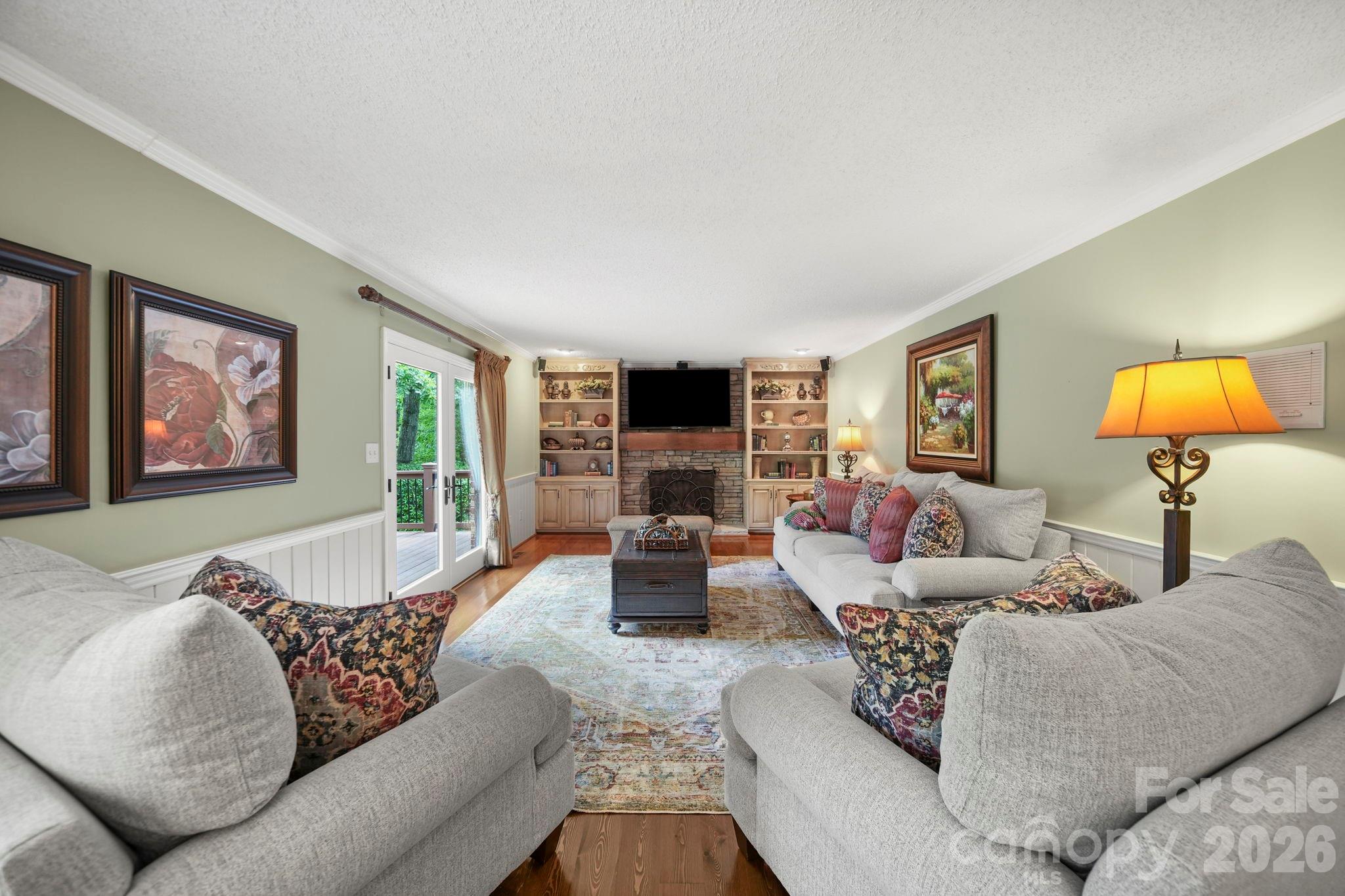 200 Keyhole Court — Cramerton