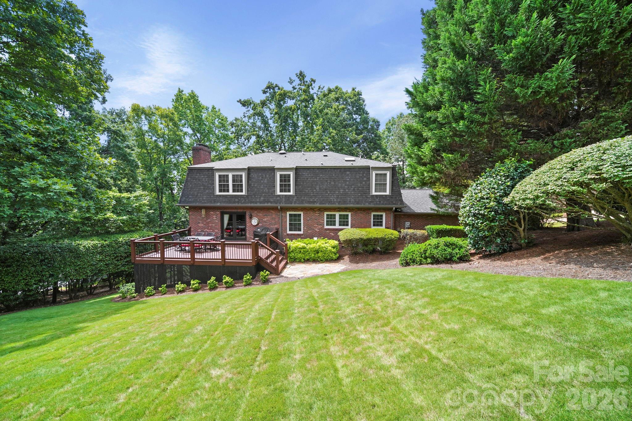 200 Keyhole Court — Cramerton
