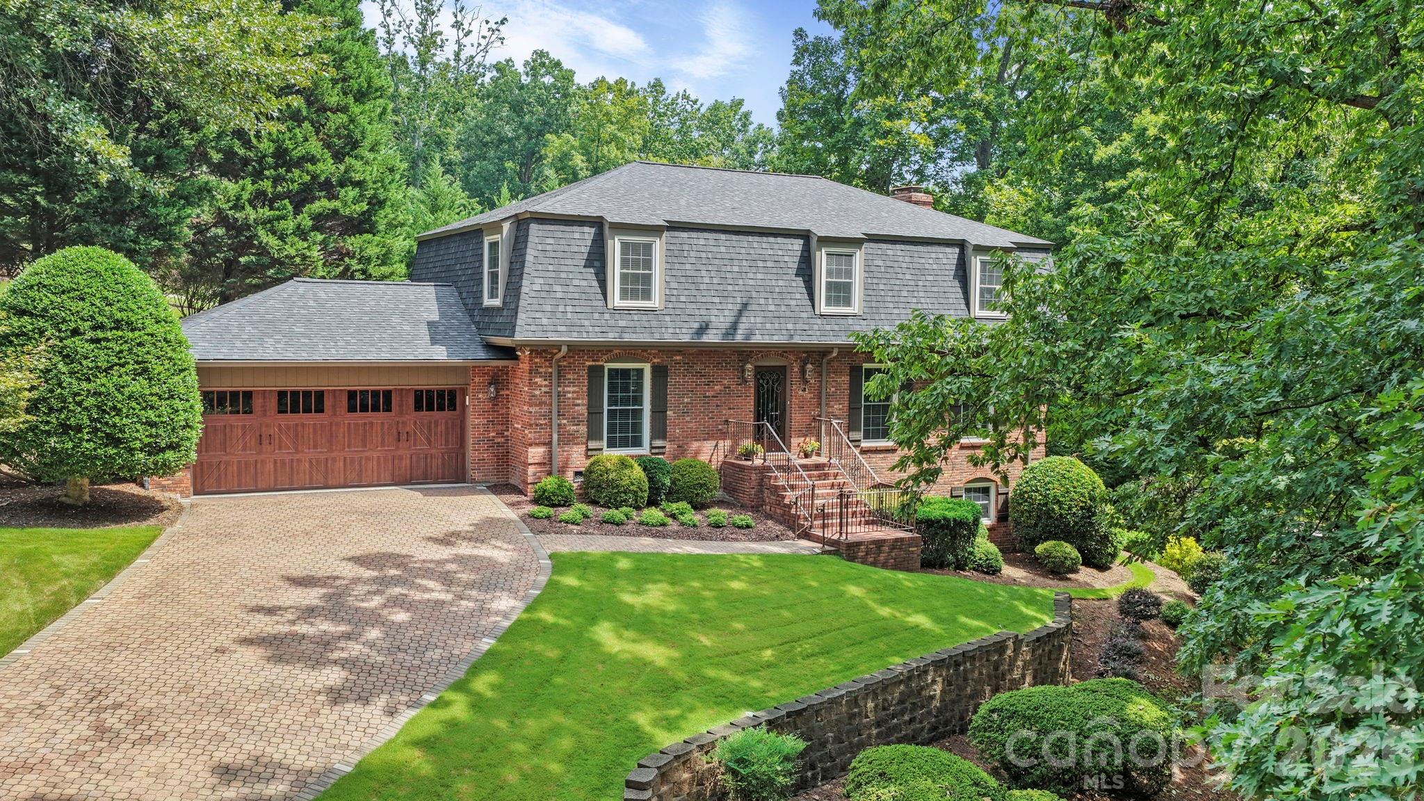 200 Keyhole Court — Cramerton