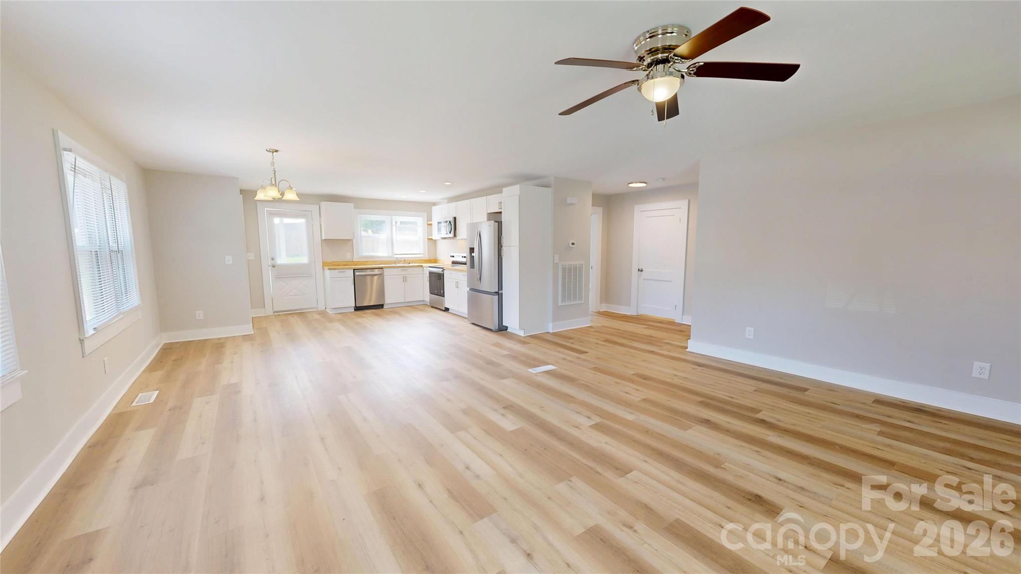 2106 Statesville Highway — Mooresville