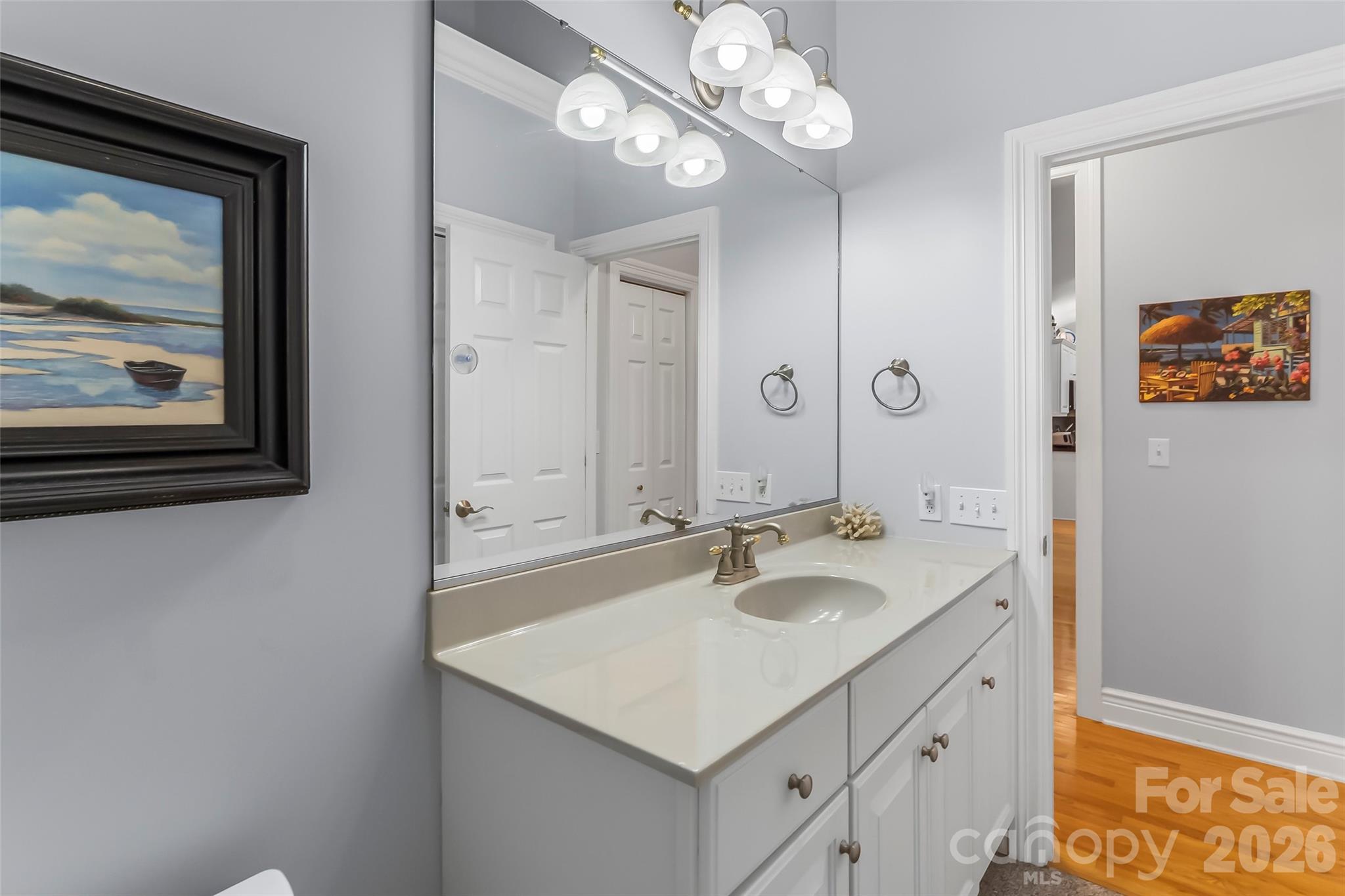 705 Waters Edge Drive — Nebo