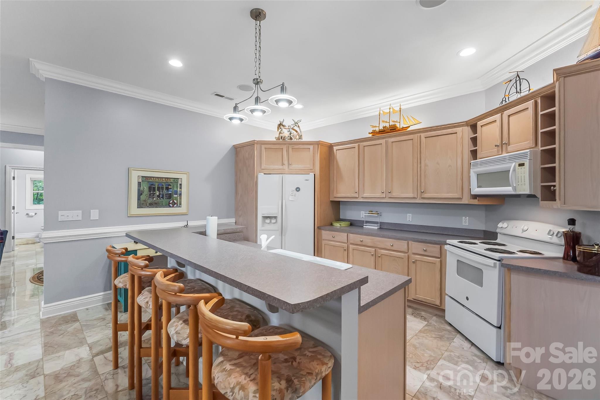 705 Waters Edge Drive — Nebo