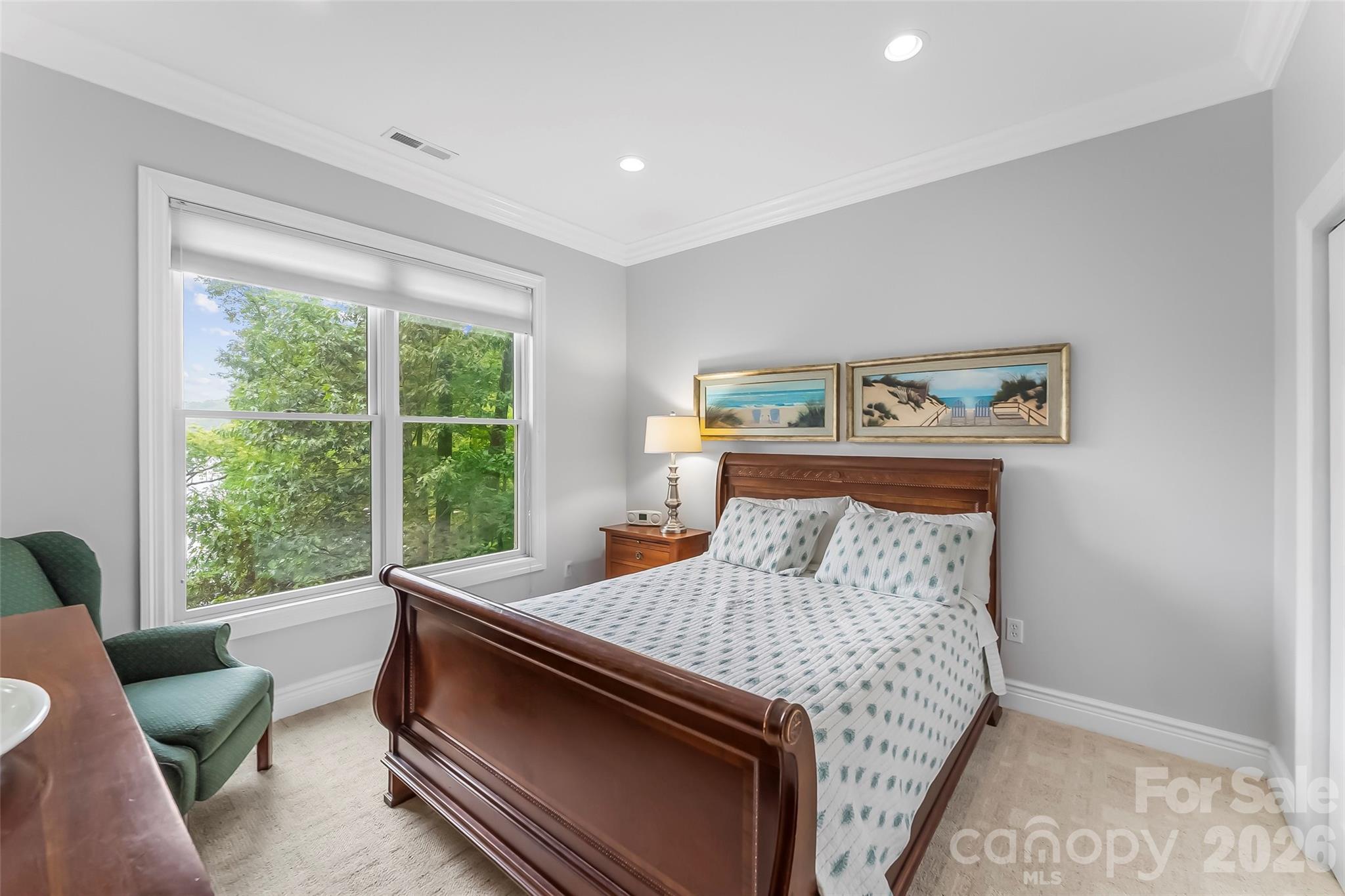 705 Waters Edge Drive — Nebo
