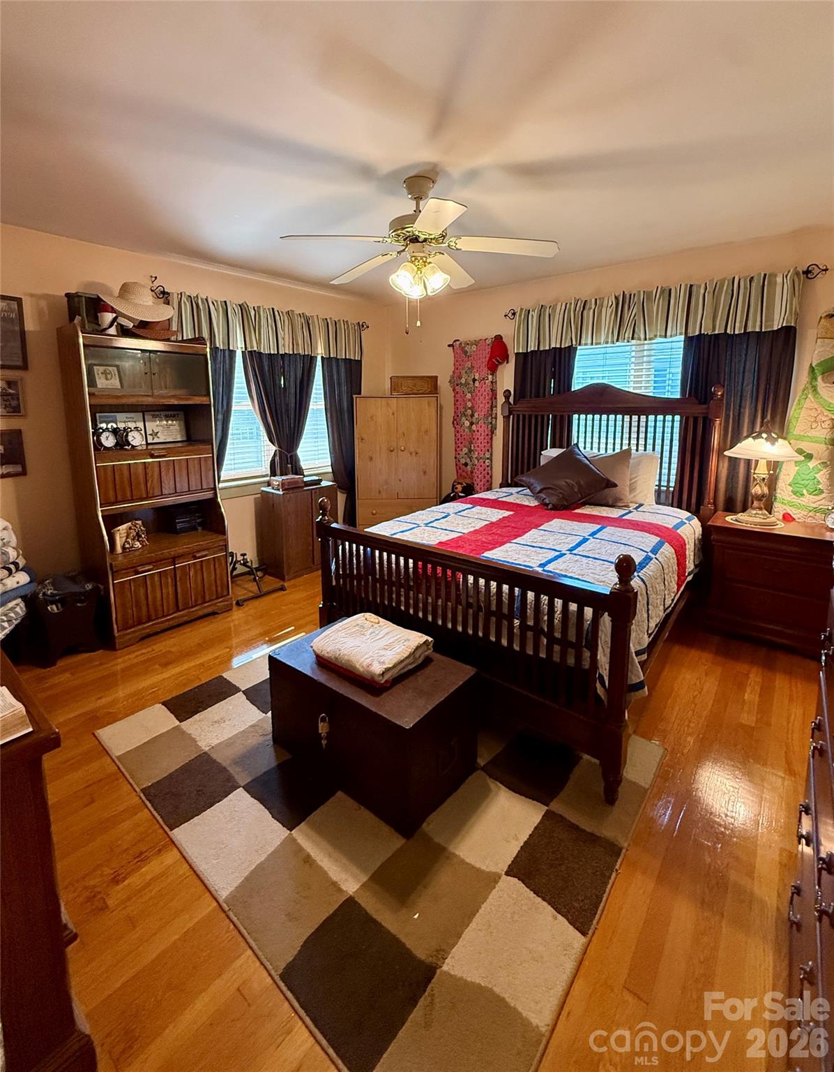 401 S Mulberry Street — Cherryville