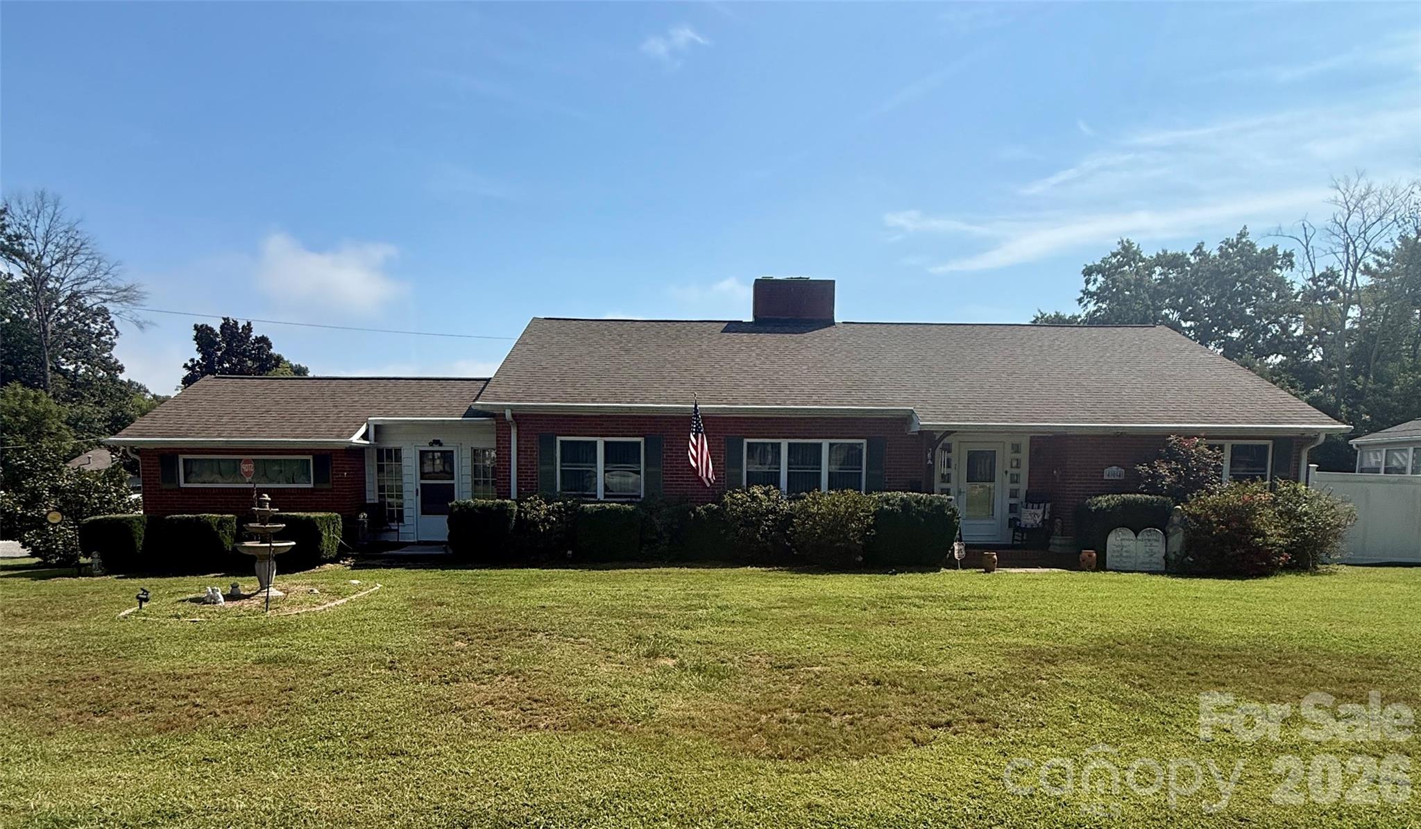 401 S Mulberry Street — Cherryville