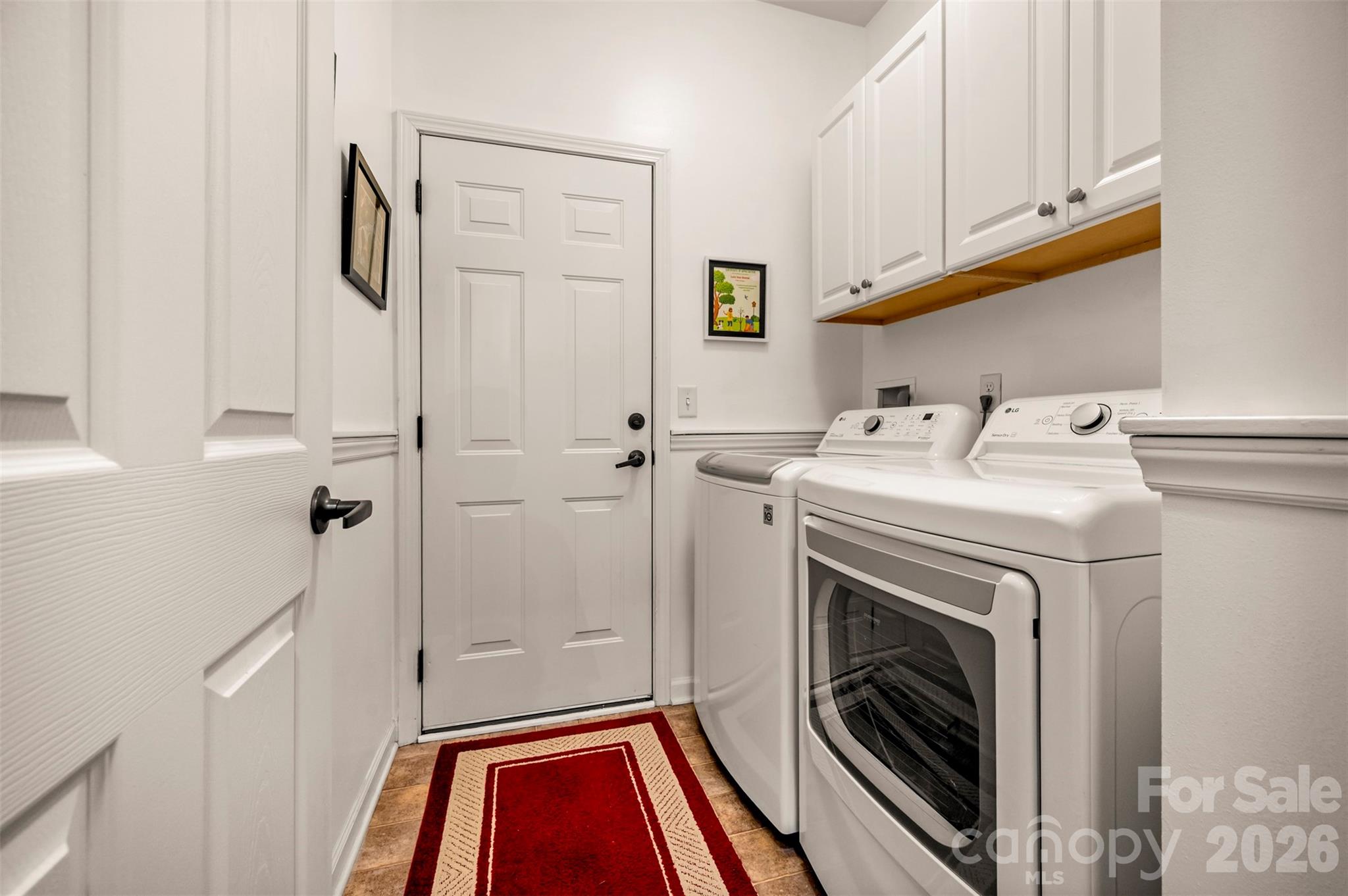 131 Creekwalk Lane — Hendersonville