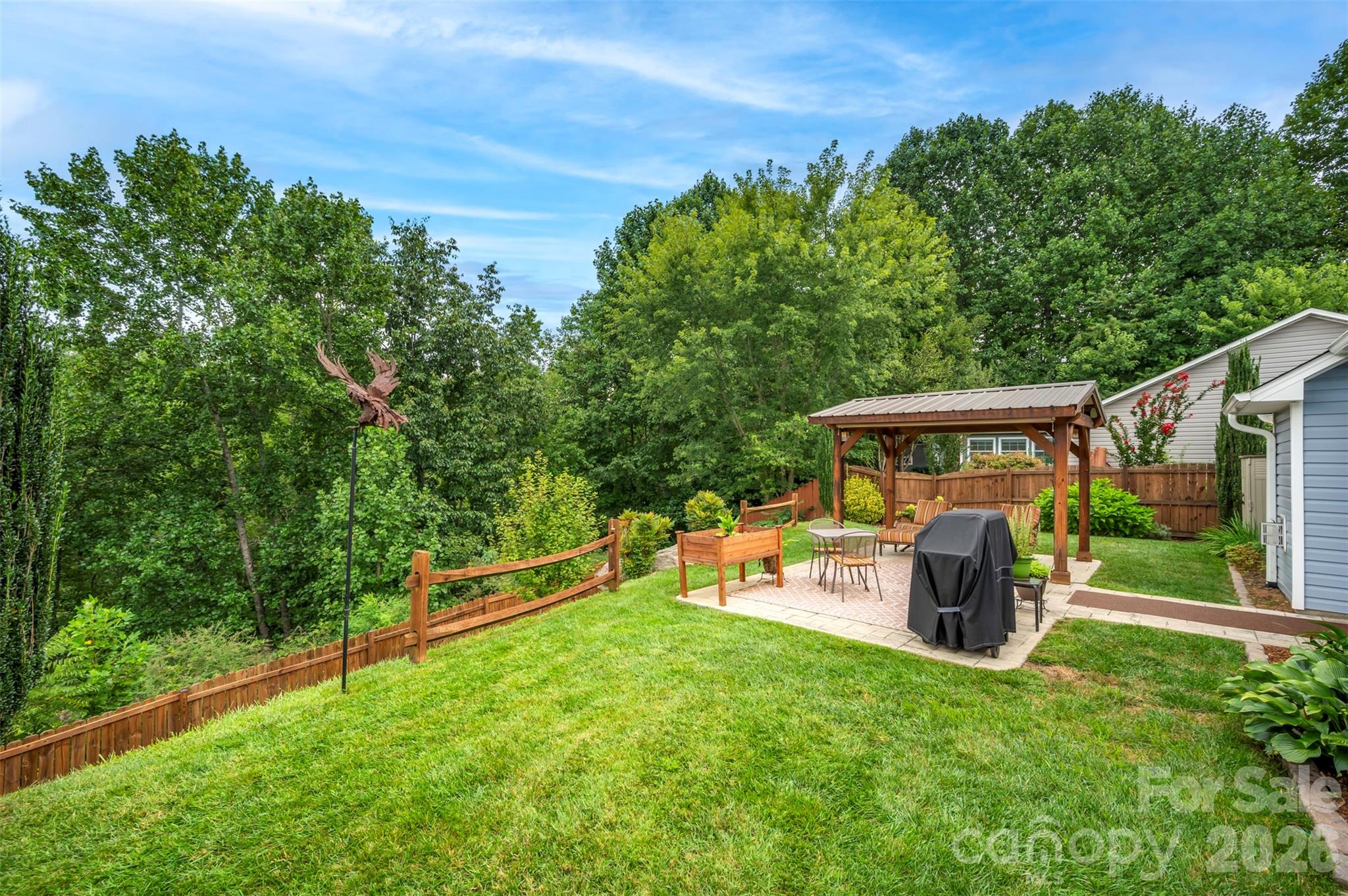131 Creekwalk Lane — Hendersonville