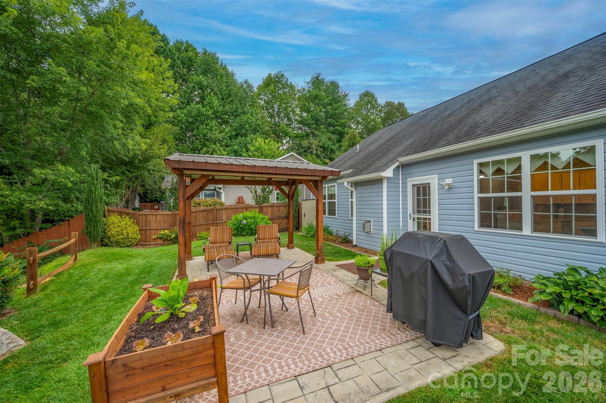 131 Creekwalk Lane — Hendersonville