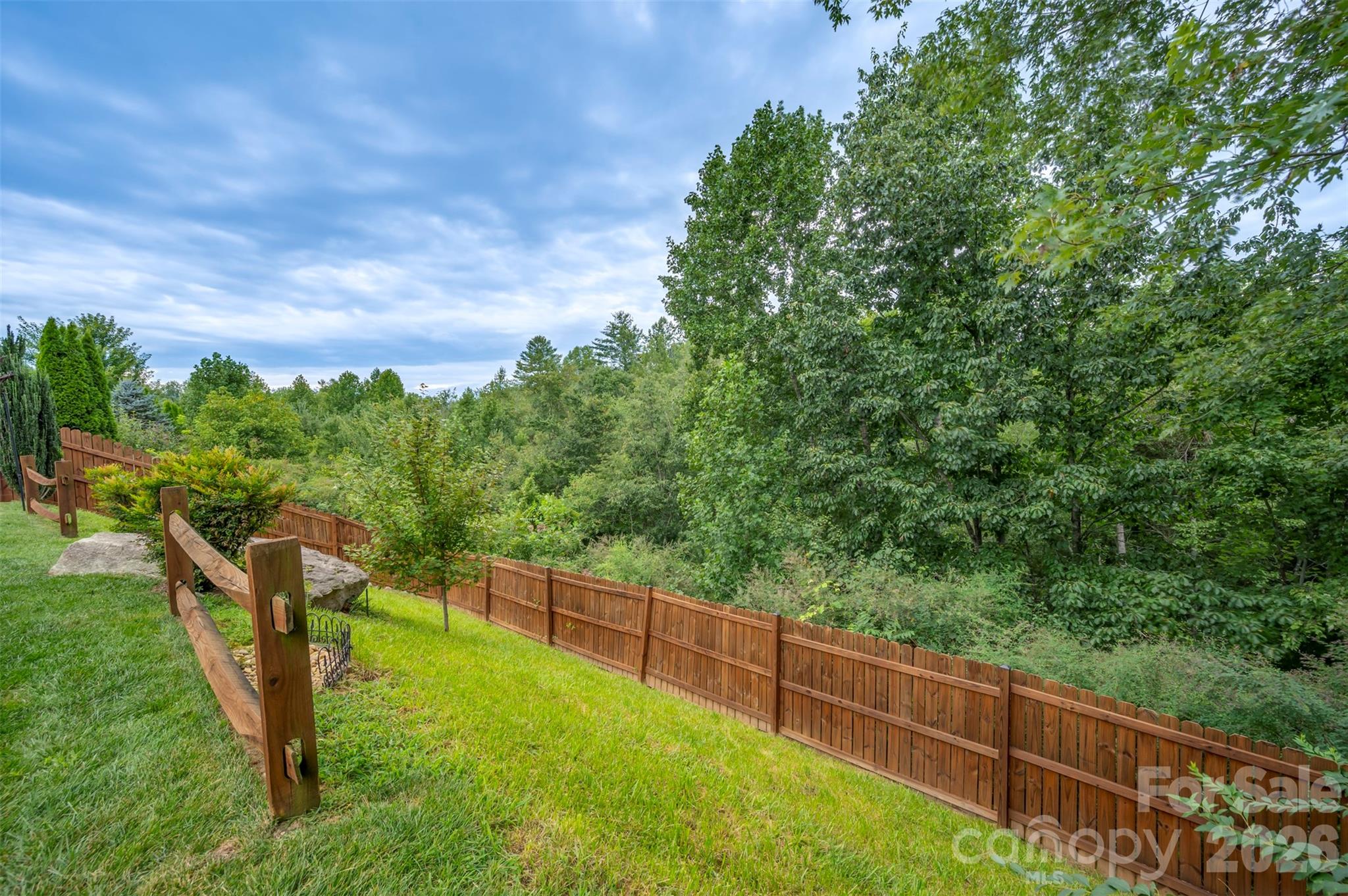 131 Creekwalk Lane — Hendersonville