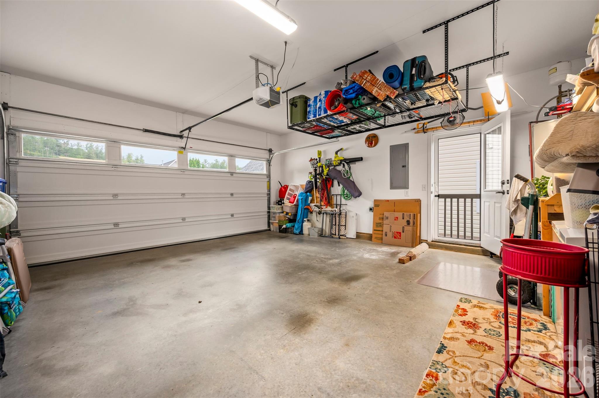 131 Creekwalk Lane — Hendersonville